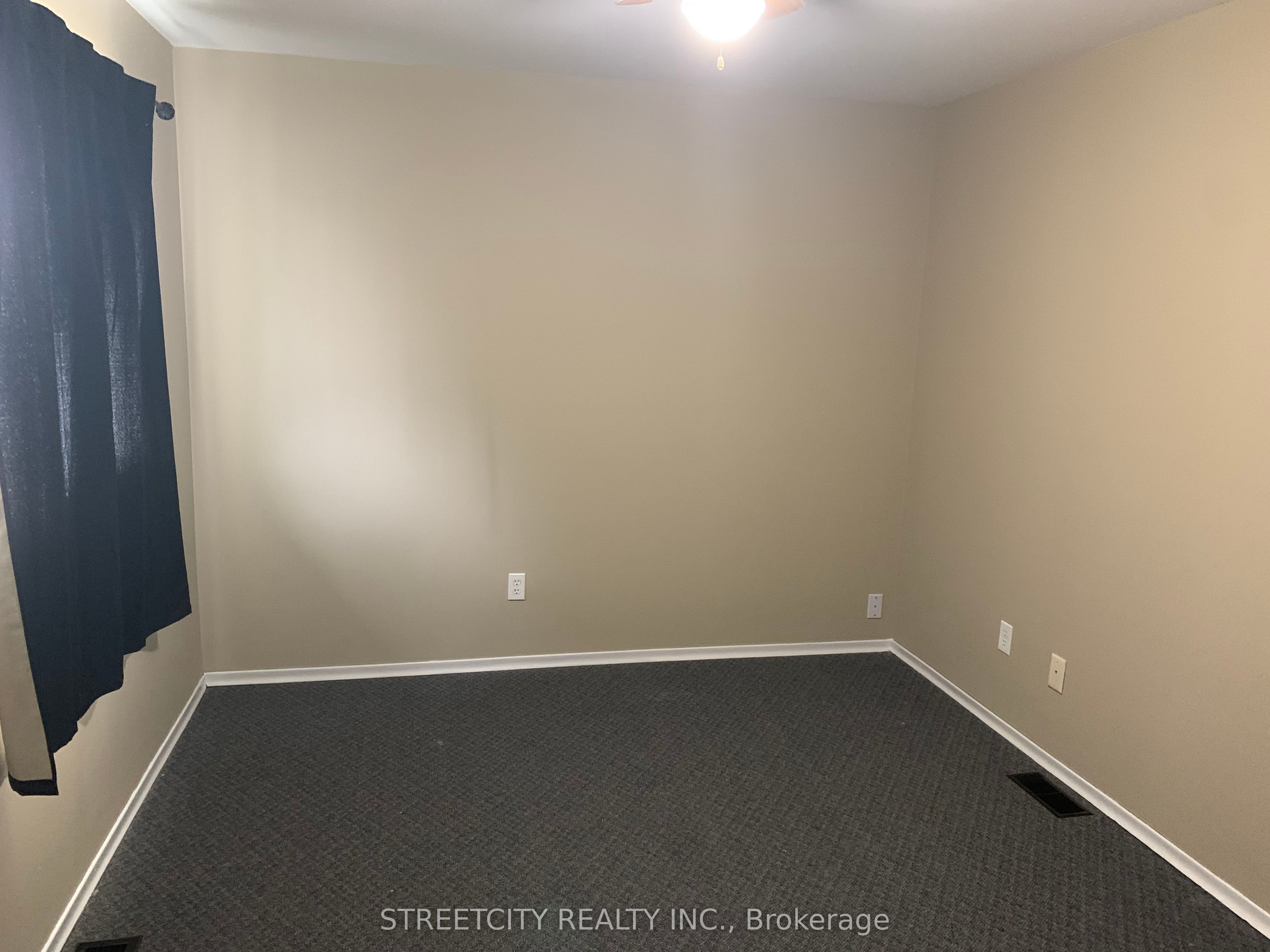#a - 140 Symes Street Property Photo 13