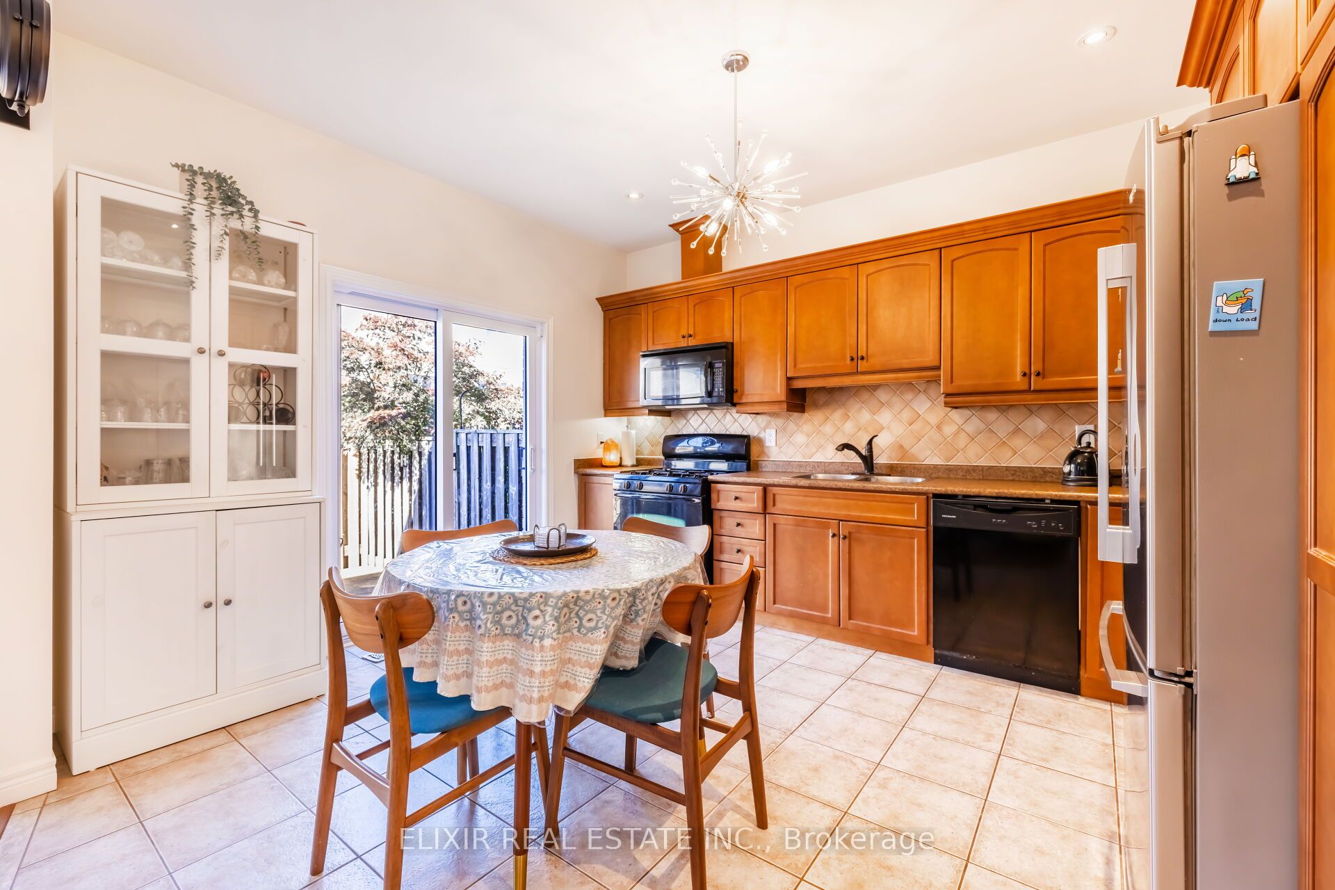#7 - 310 Southbrook Drive Property Photo 13