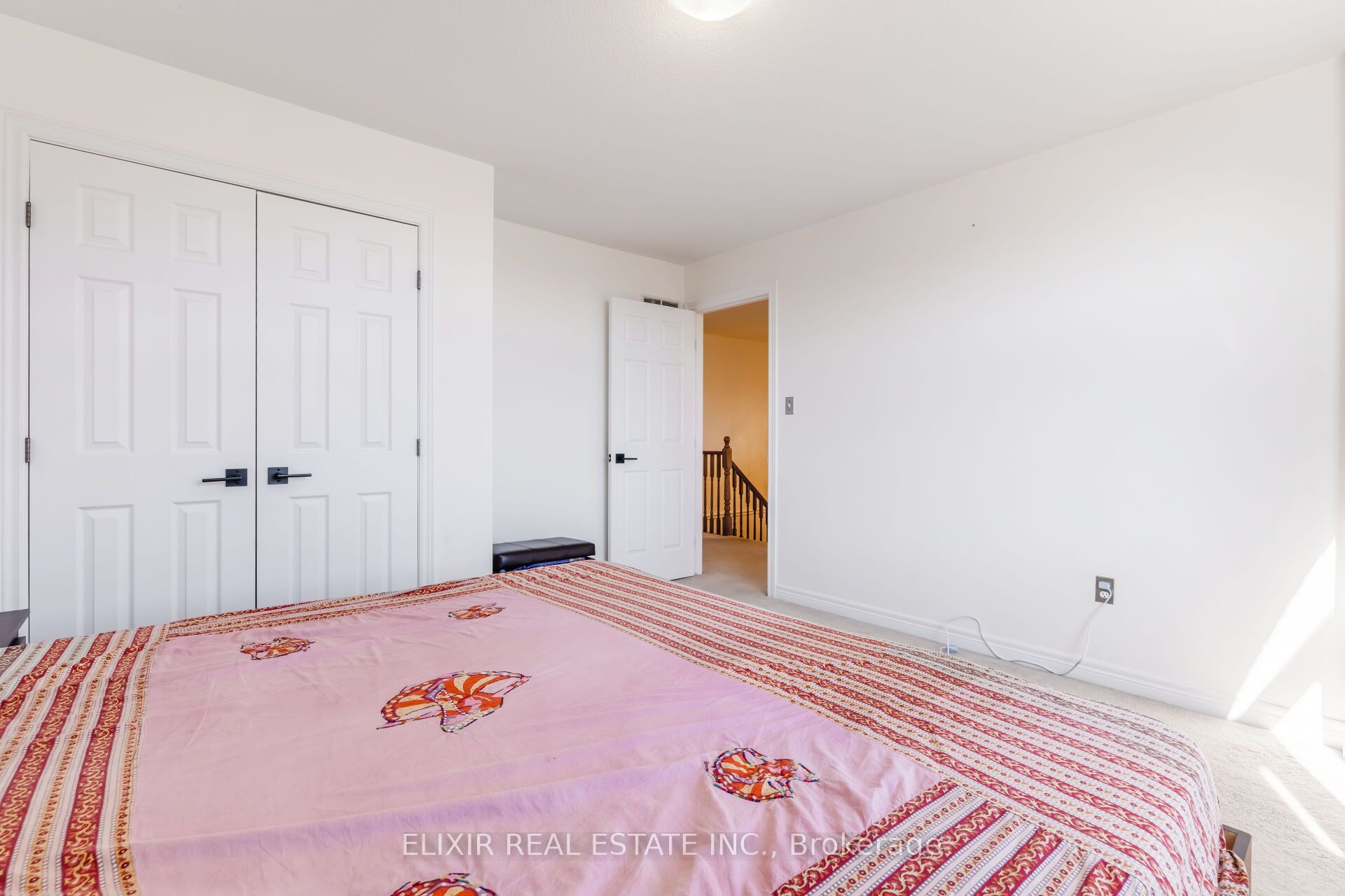 #7 - 310 Southbrook Drive Property Photo 25