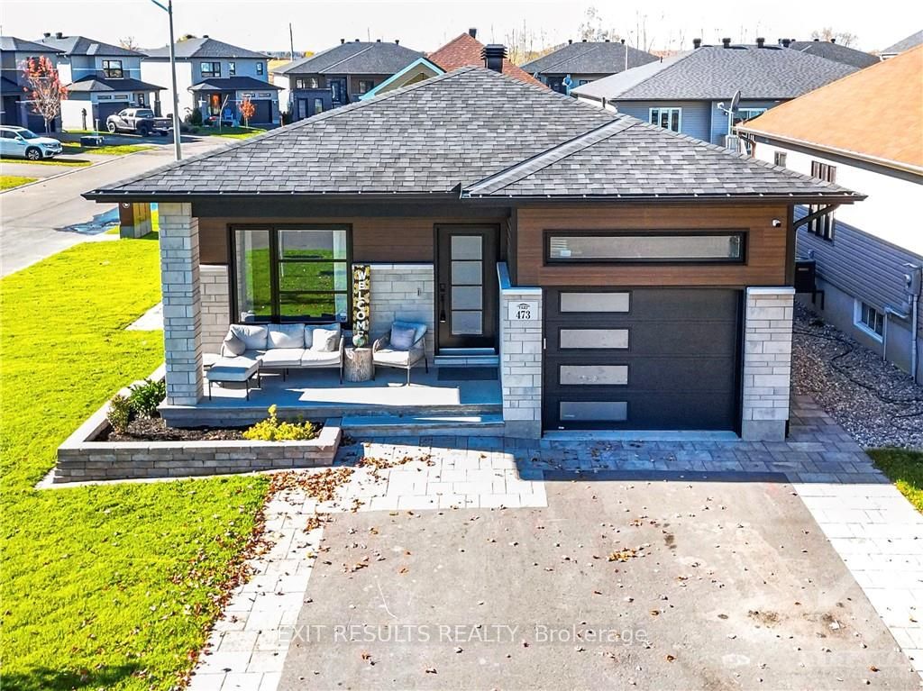 473 Denis Street Property Photo