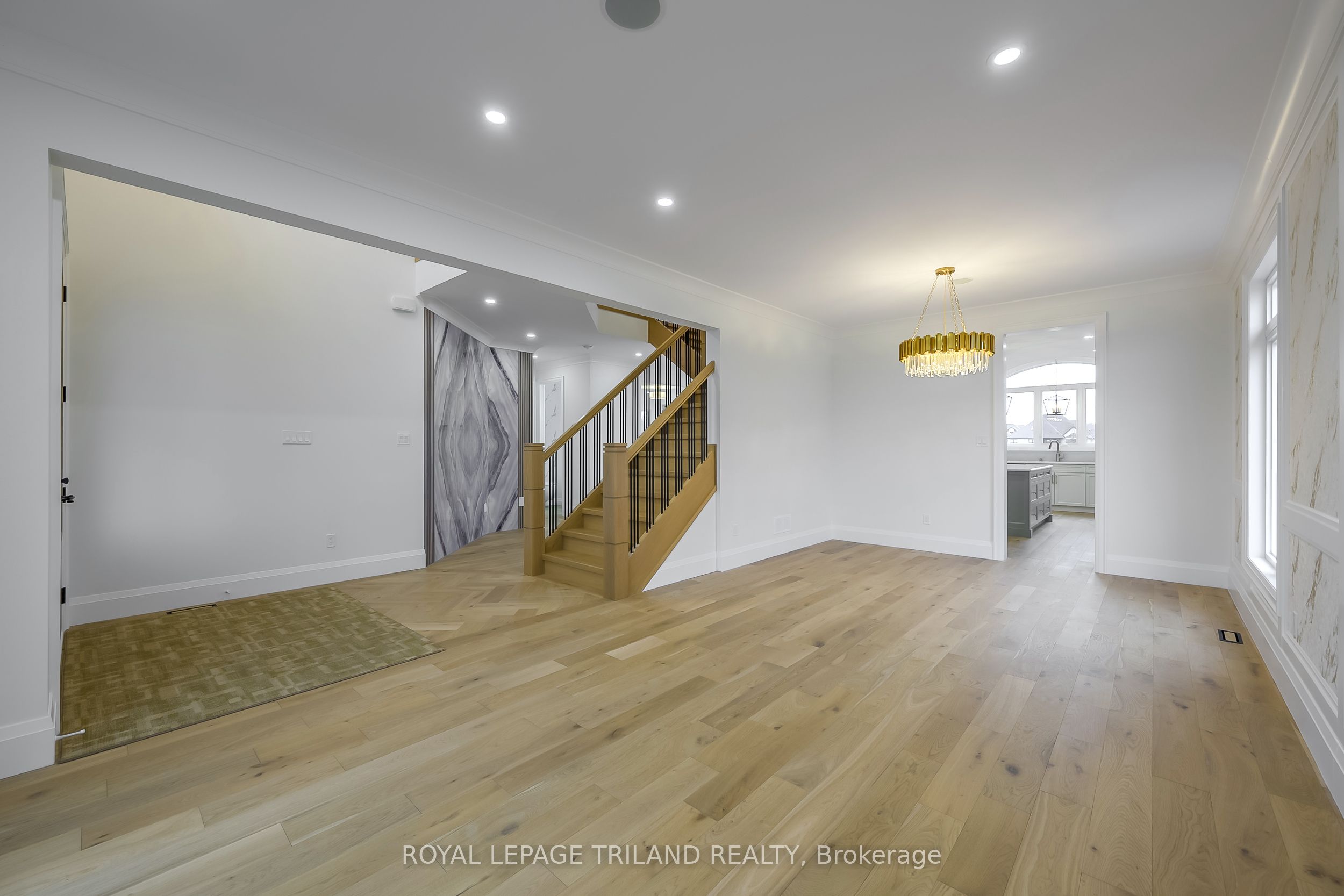 4038 Ayrshire Avenue Property Photo 5