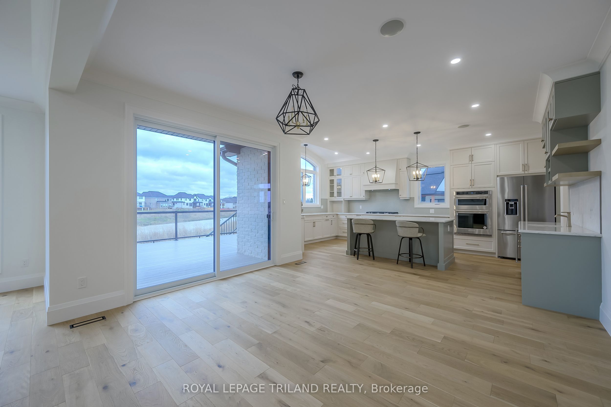 4038 Ayrshire Avenue Property Photo 9