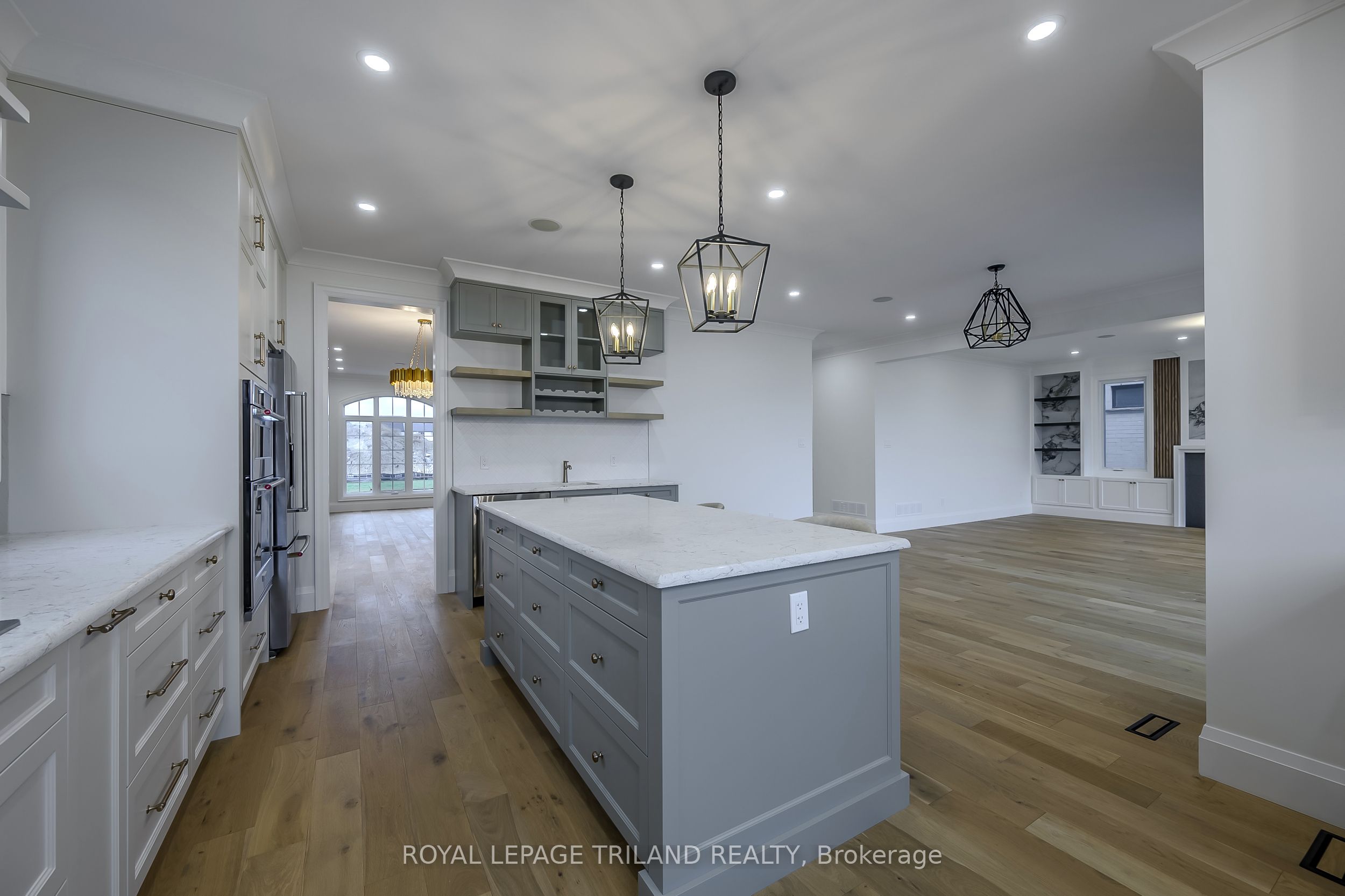 4038 Ayrshire Avenue Property Photo 13
