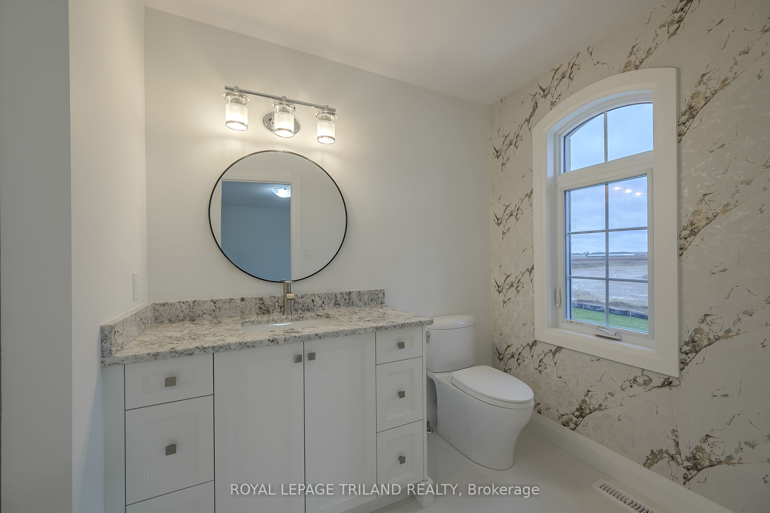 4038 Ayrshire Avenue Property Photo 28