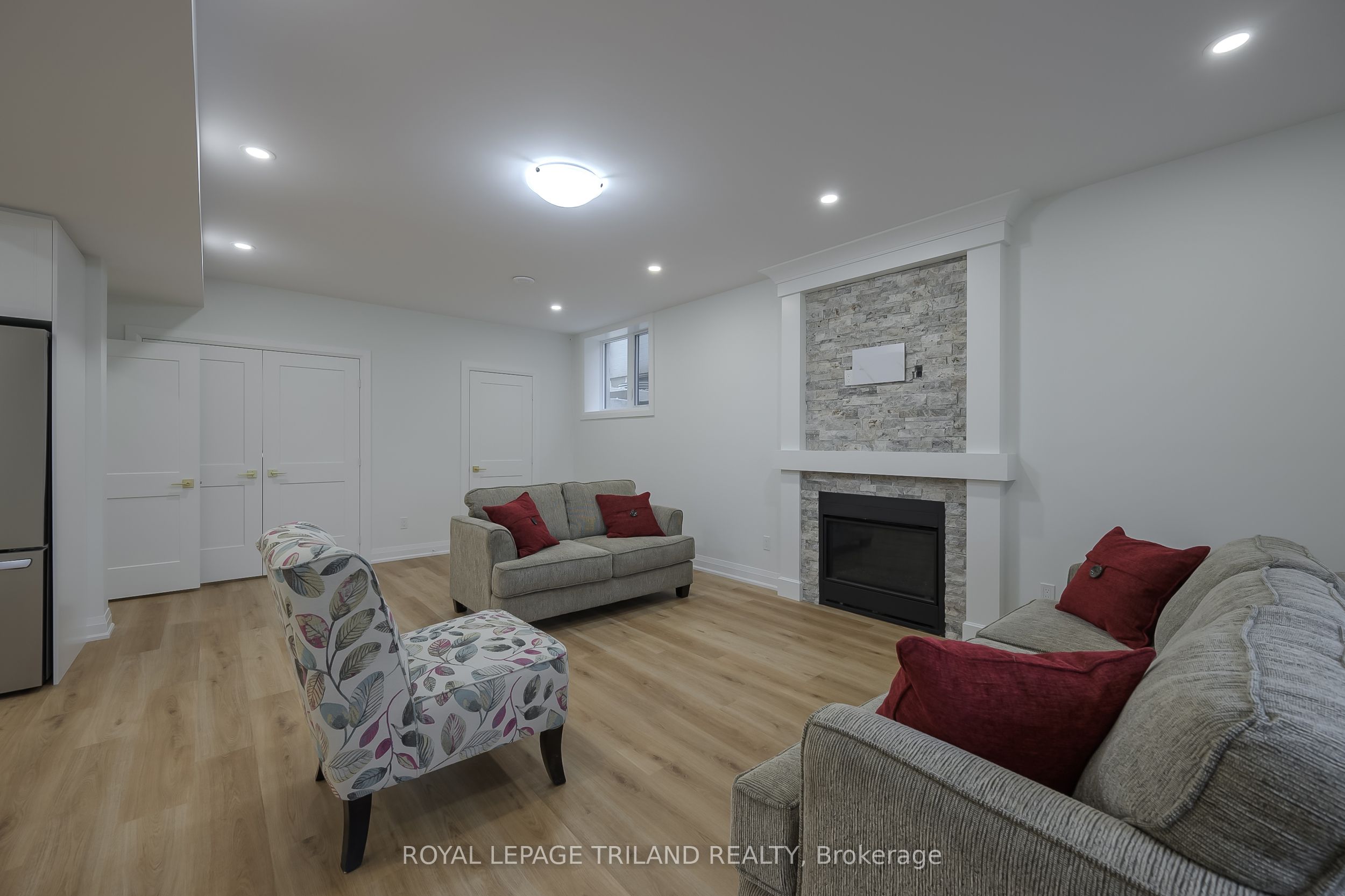 4038 Ayrshire Avenue Property Photo 32