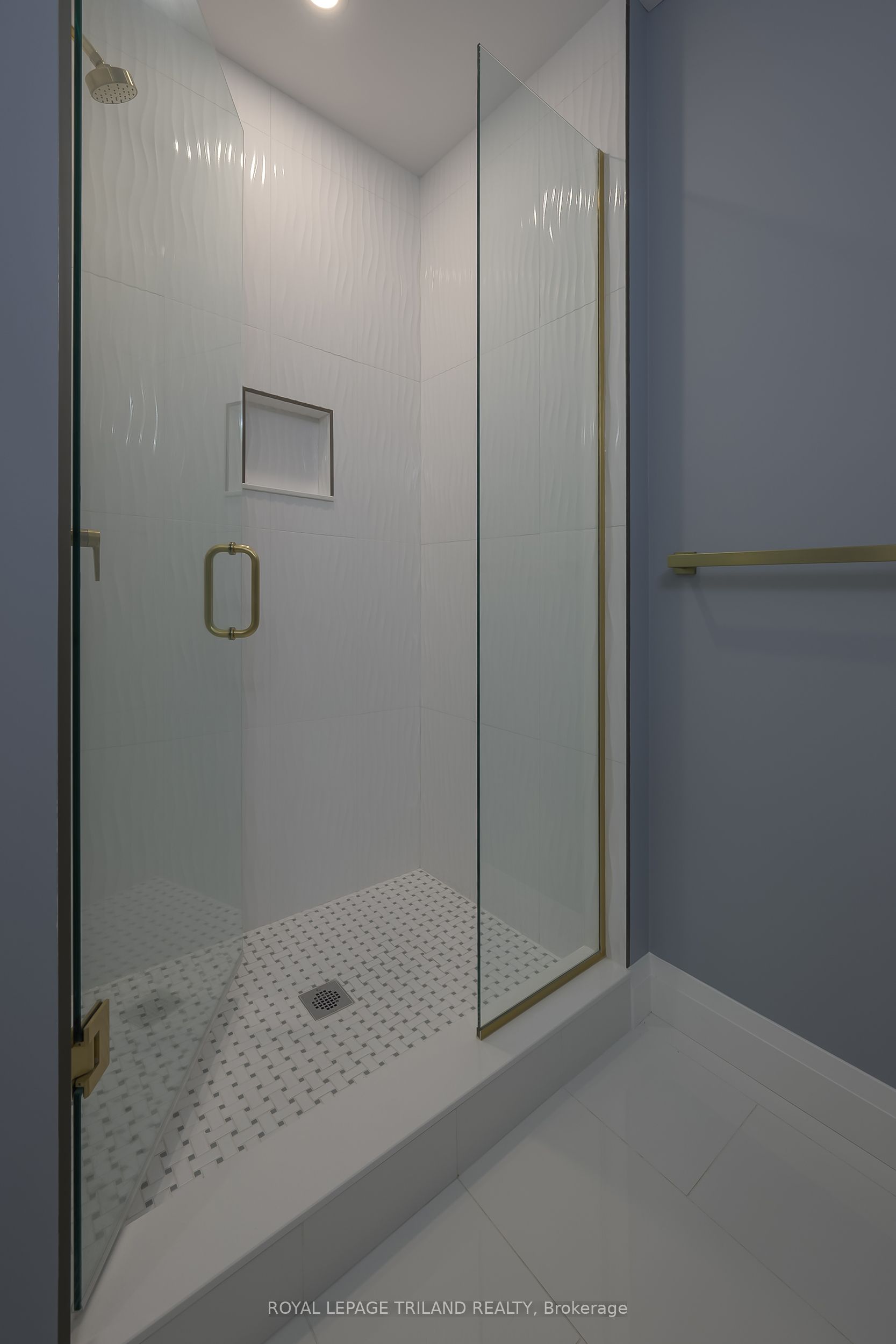 4038 Ayrshire Avenue Property Photo 35