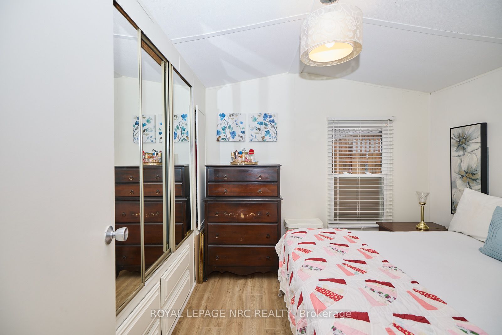 #423 - 23 Four Mile Creek Road Property Photo 16