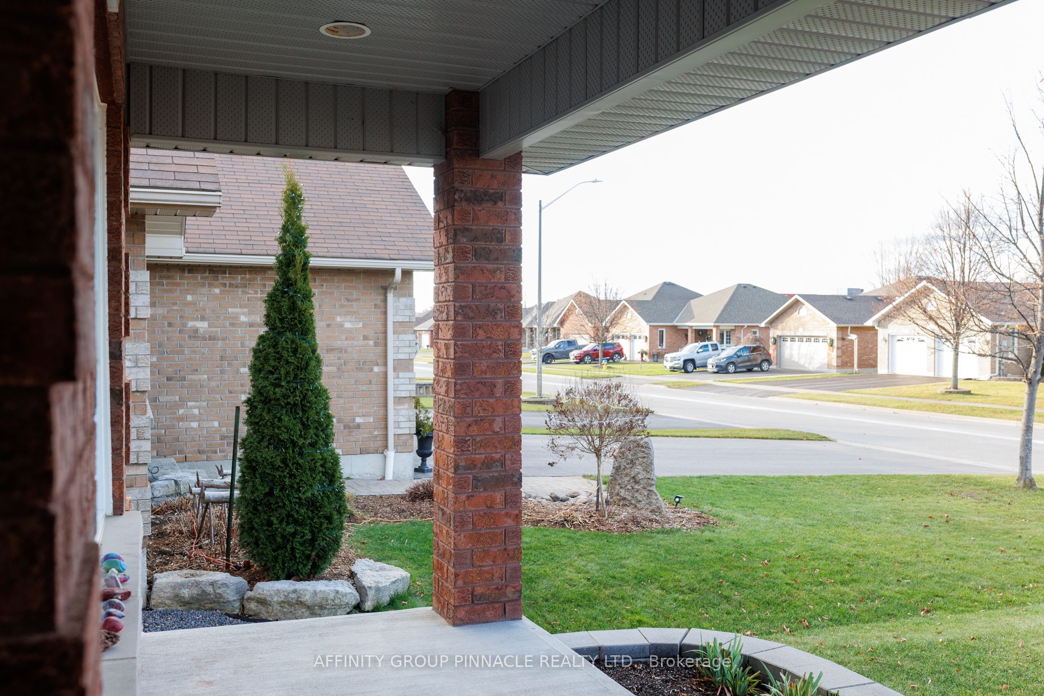 23 Denfield Road Property Photo 5