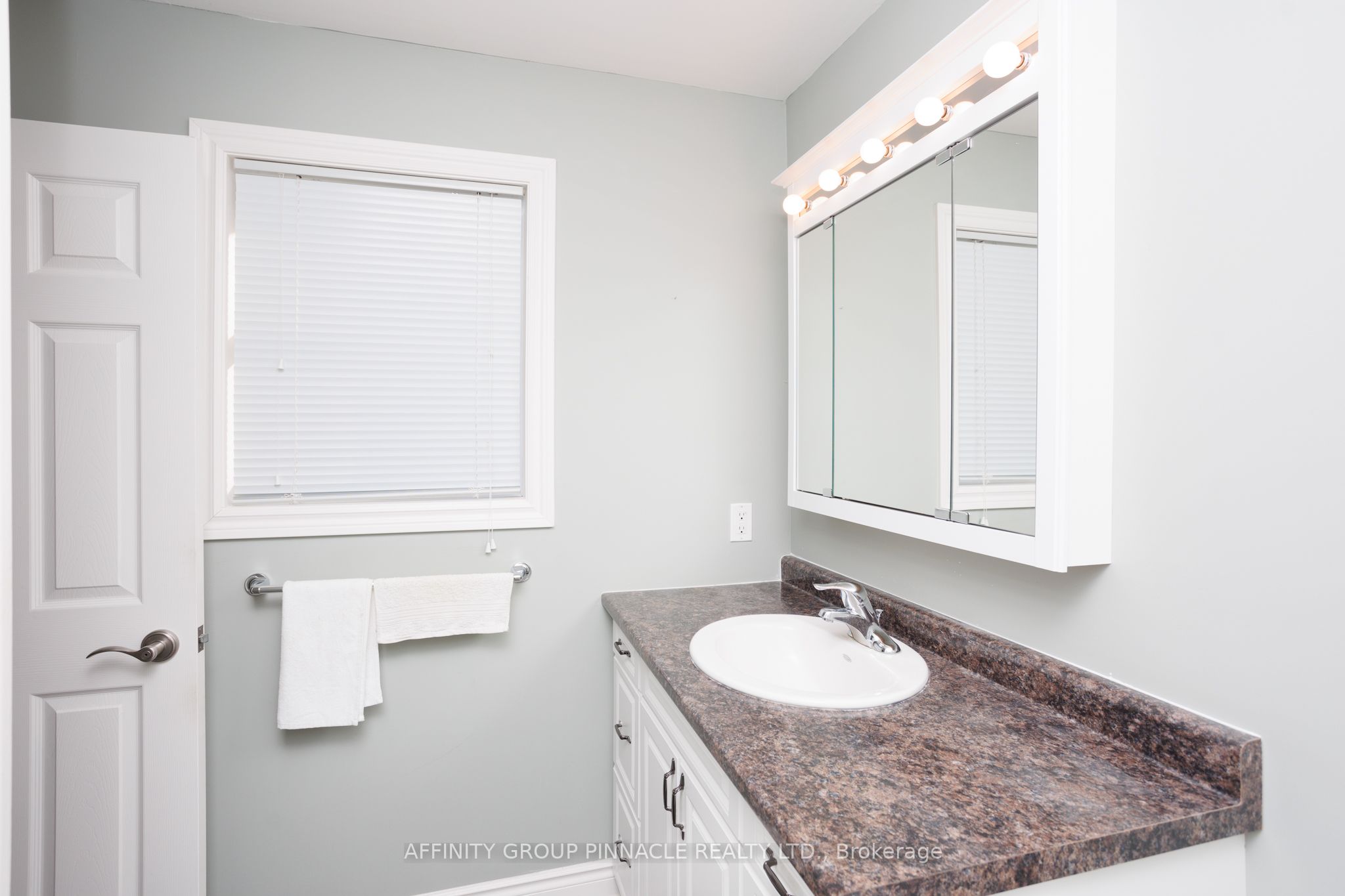 23 Denfield Road Property Photo 22
