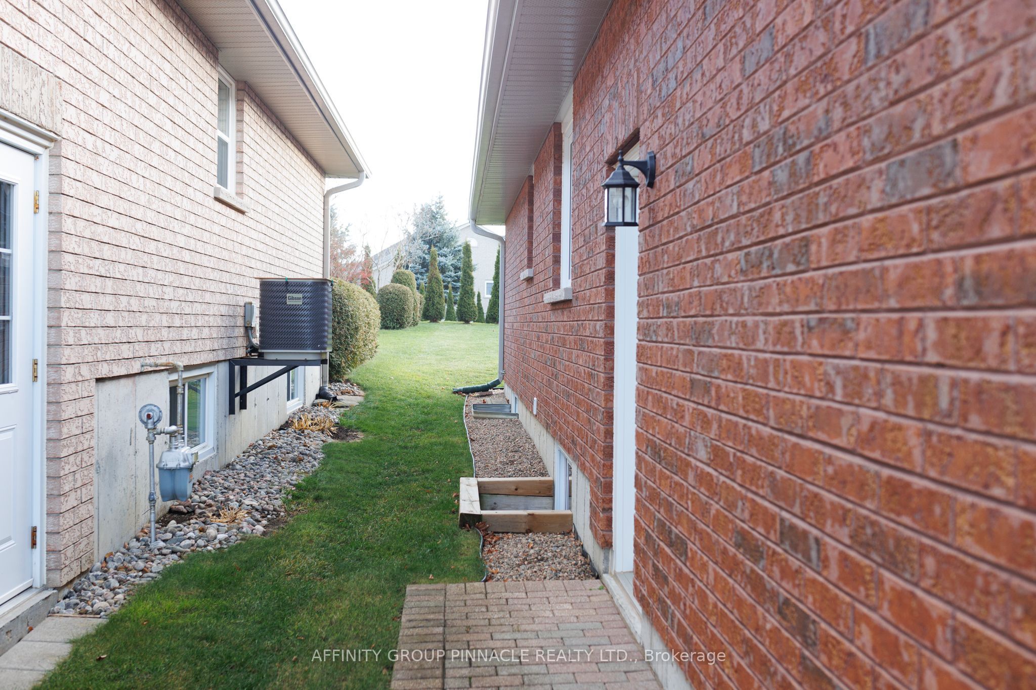23 Denfield Road Property Photo 29