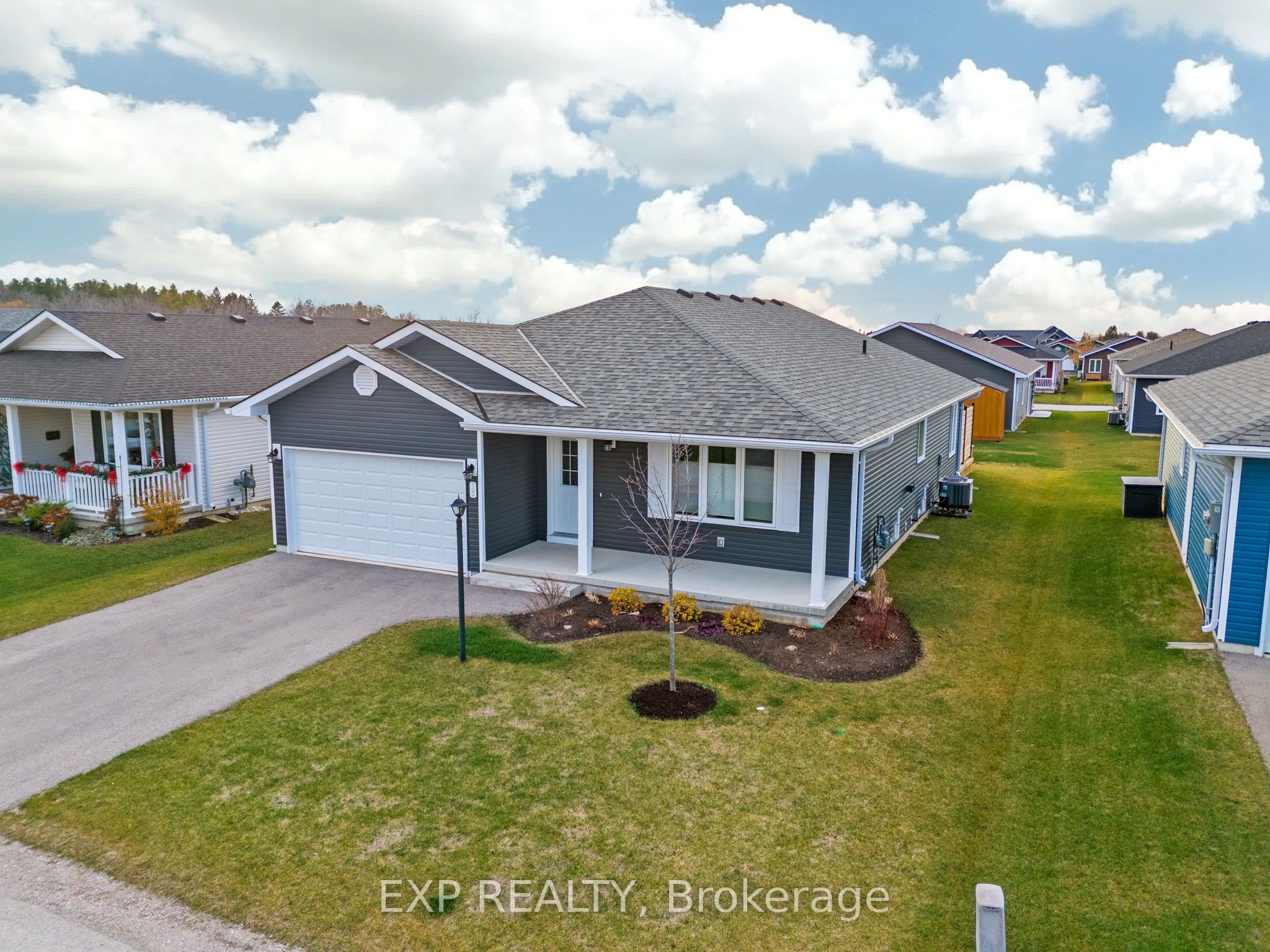 102 Huron Heights Drive Property Photo 3