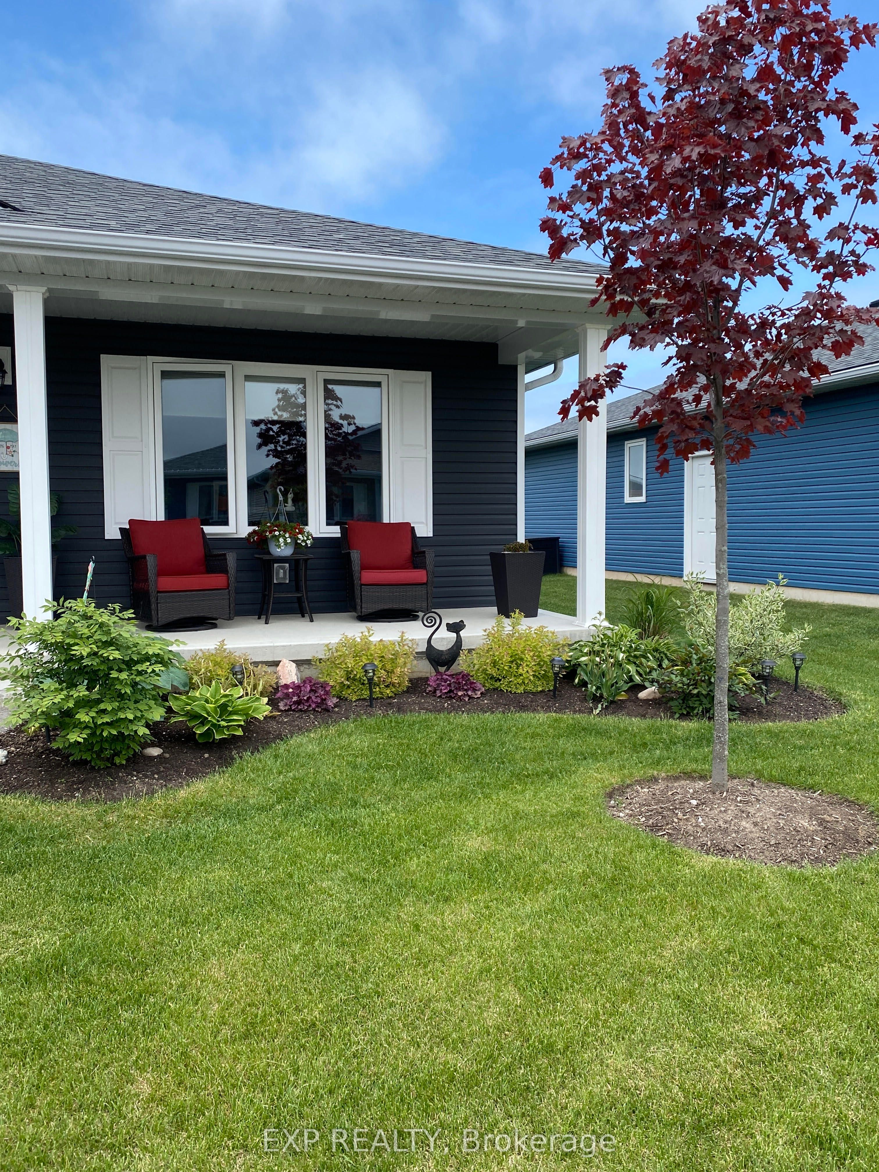 102 Huron Heights Drive Property Photo 4