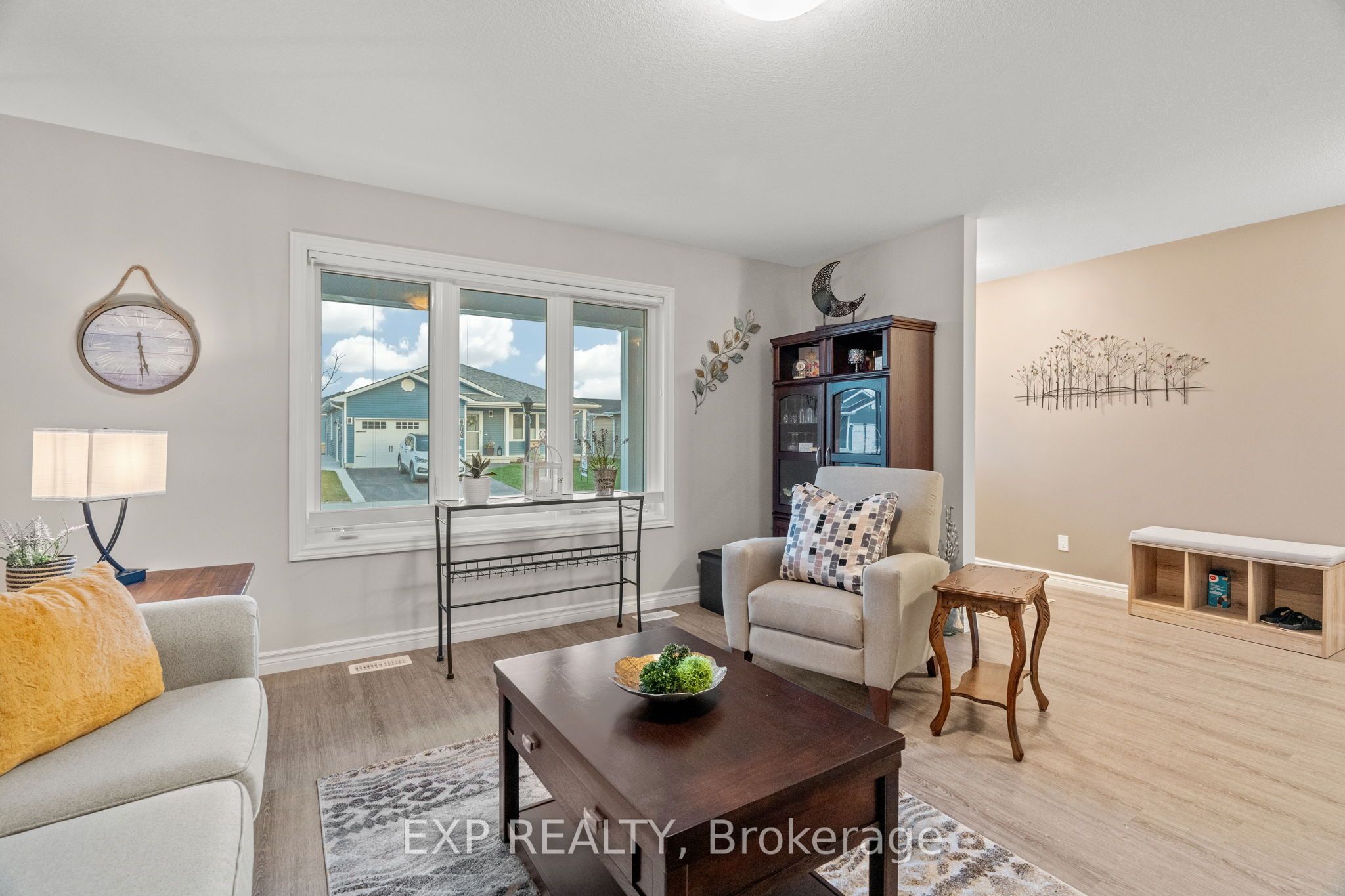 102 Huron Heights Drive Property Photo 10