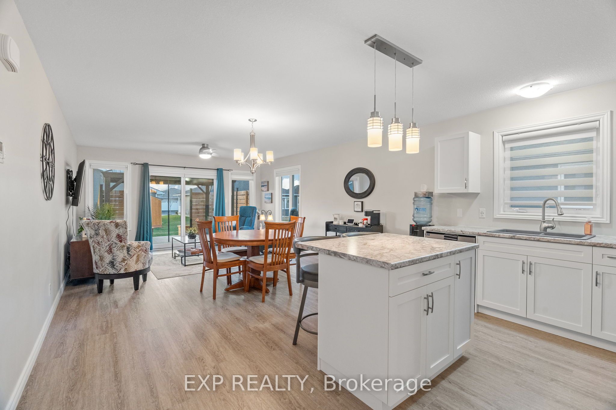 102 Huron Heights Drive Property Photo 11