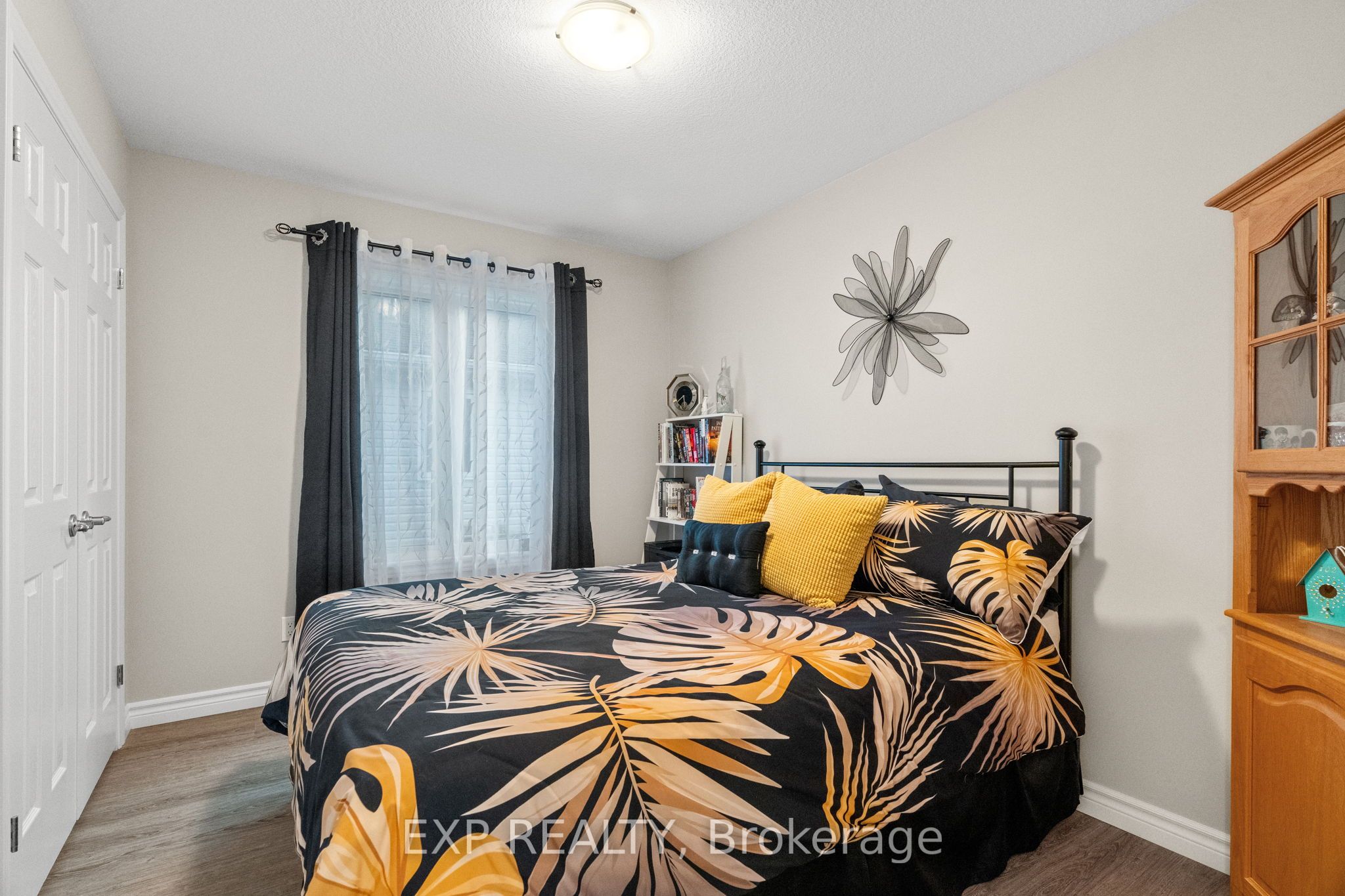 102 Huron Heights Drive Property Photo 24
