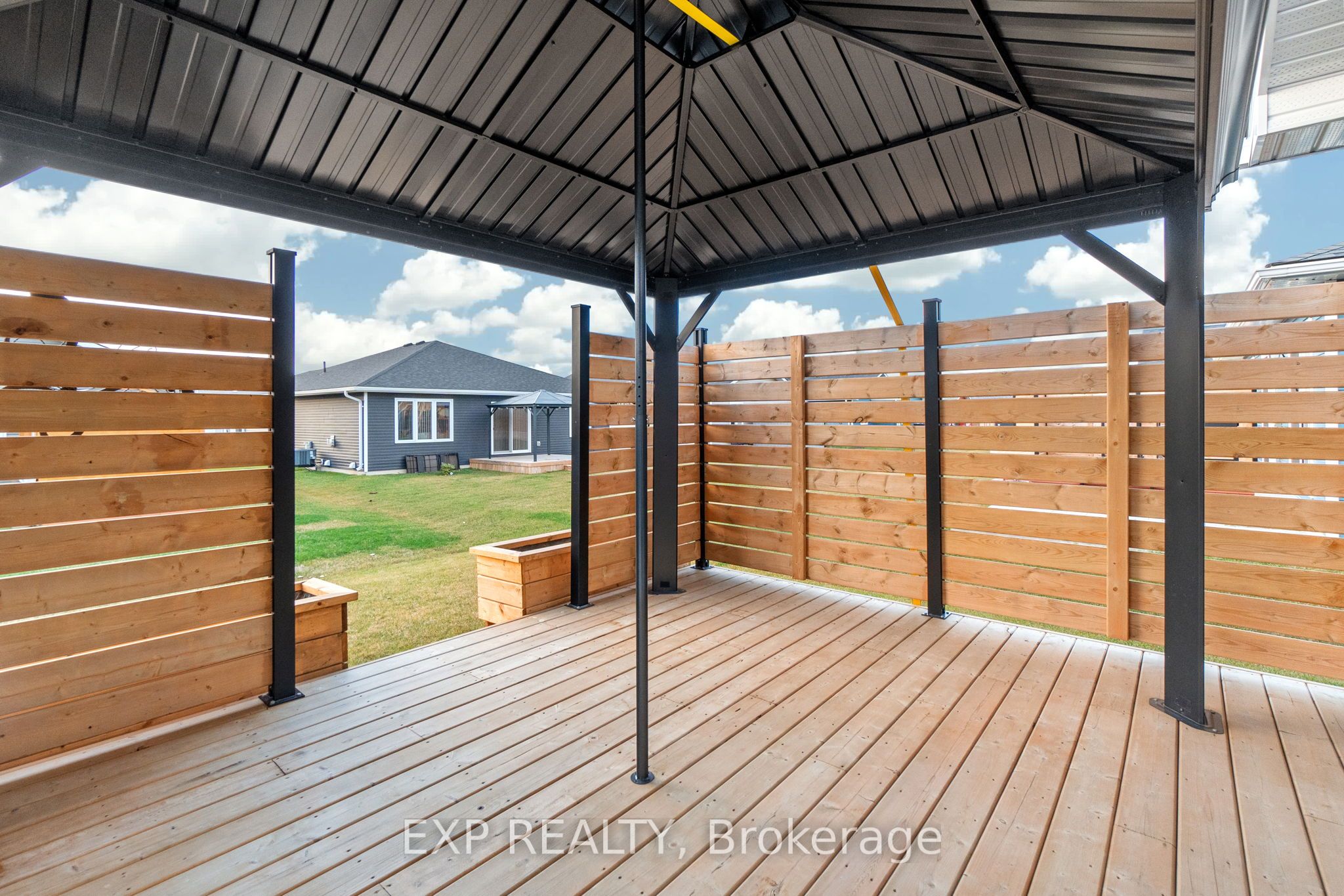 102 Huron Heights Drive Property Photo 33
