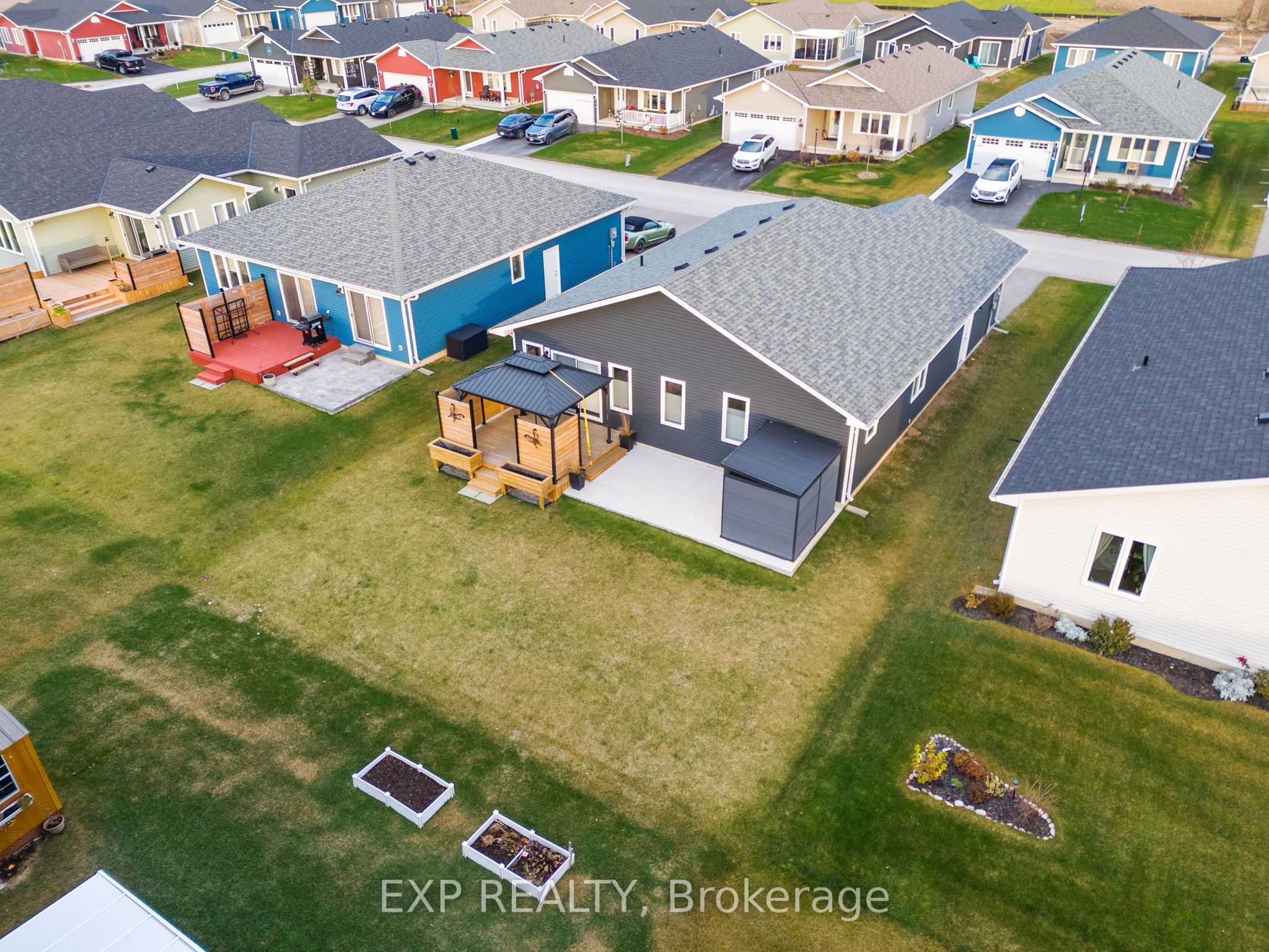 102 Huron Heights Drive Property Photo 37