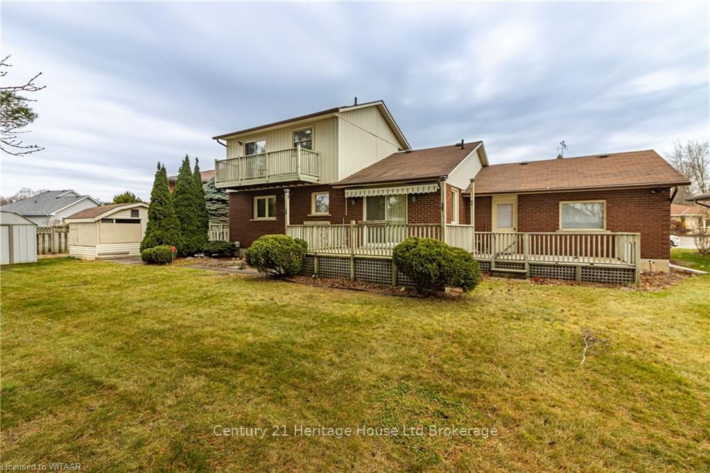 15 Clear Valley Drive Property Photo 25