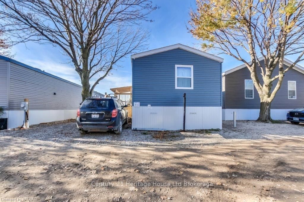 #21 Belsize Dr - 99 Fourth Concession Road Property Photo 2