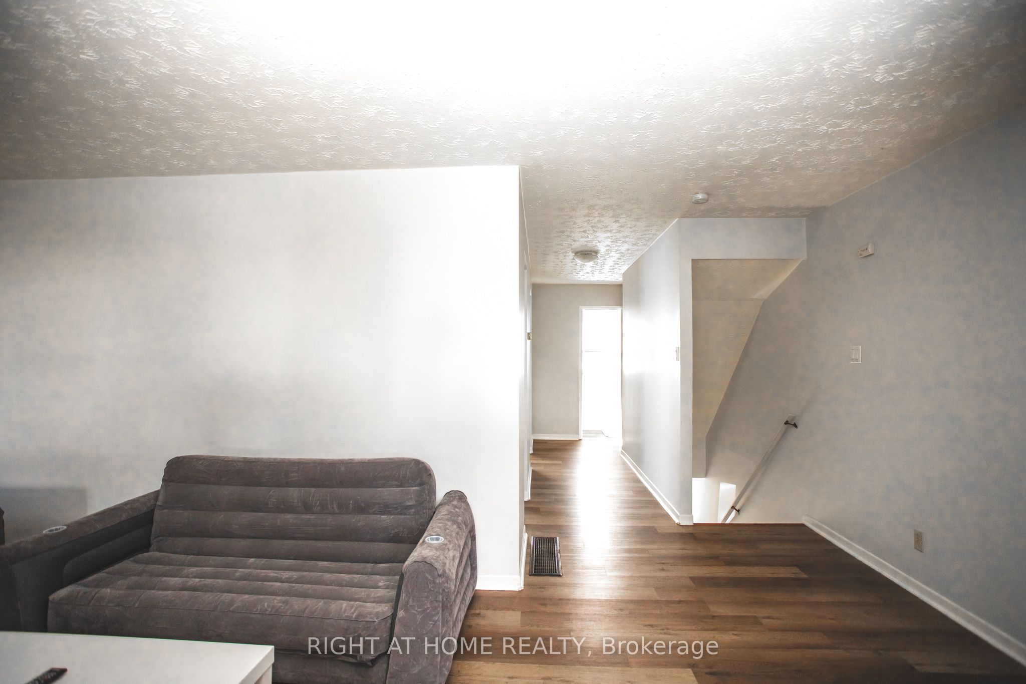 92 Farquhar Place Property Photo 38