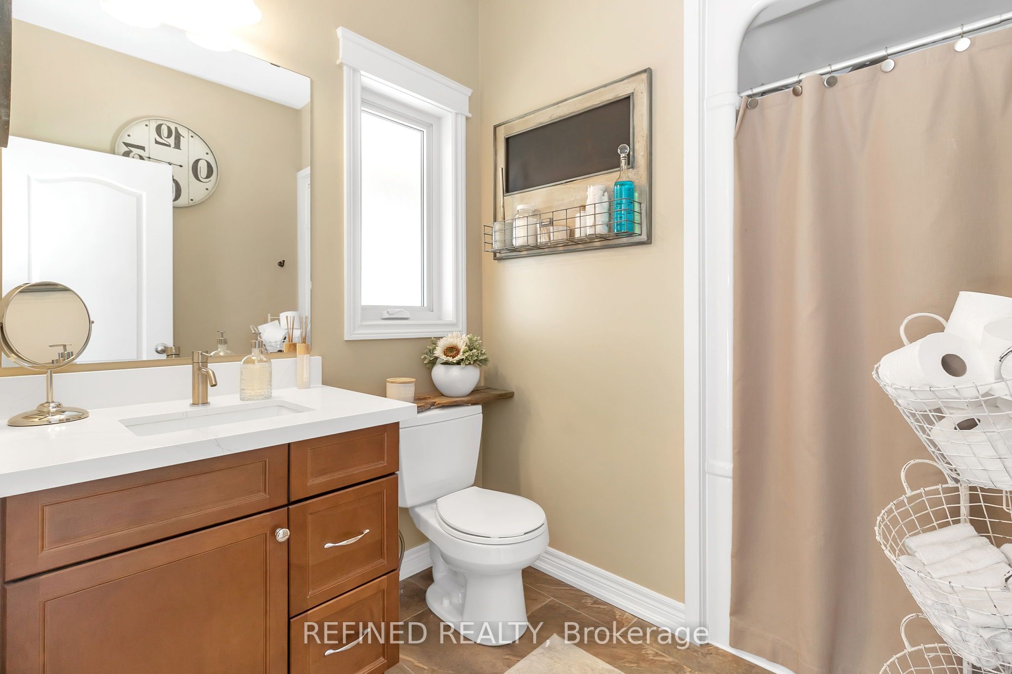 665422 20 Sideroad Property Photo 12