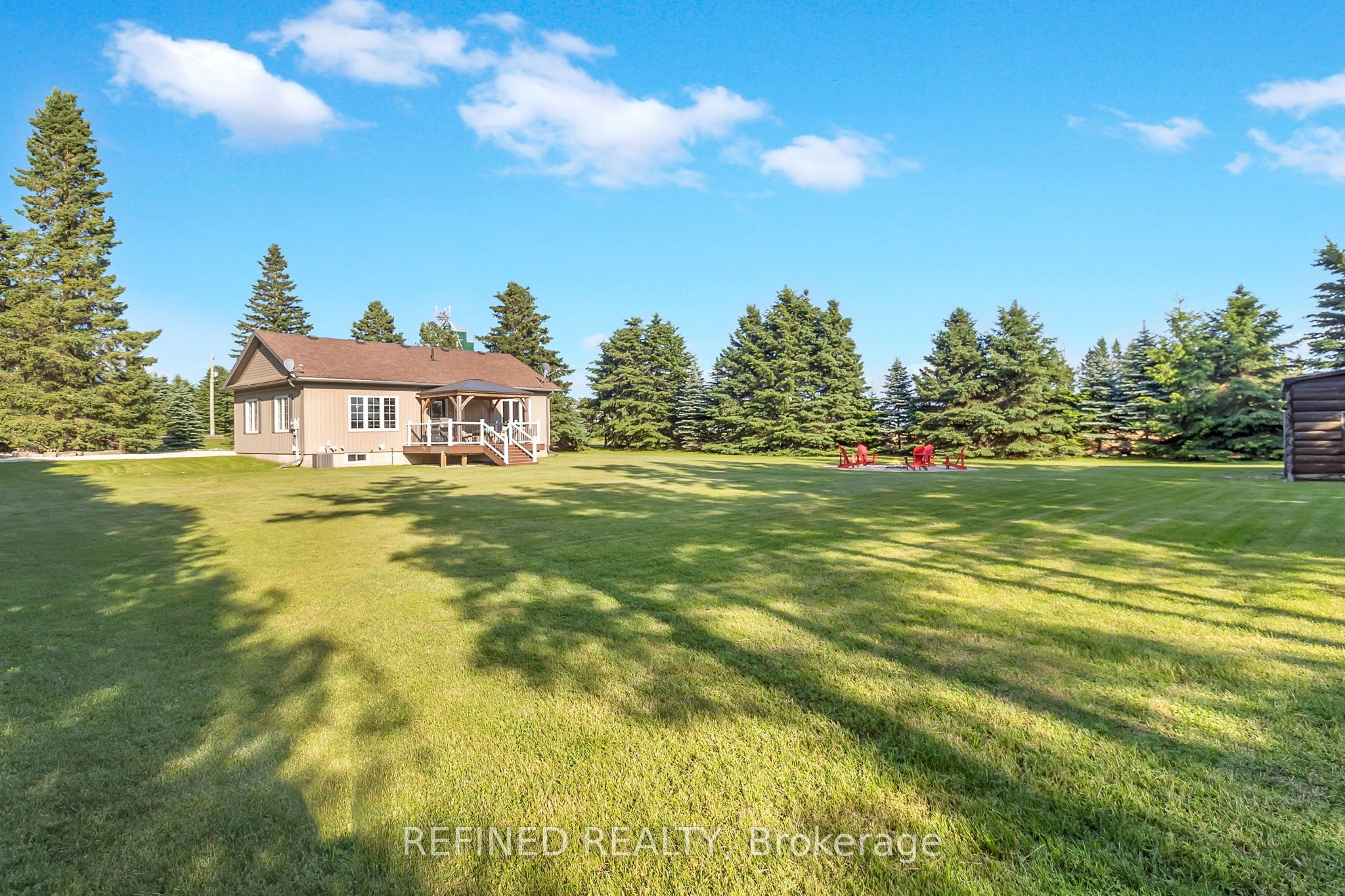 665422 20 Sideroad Property Photo 16