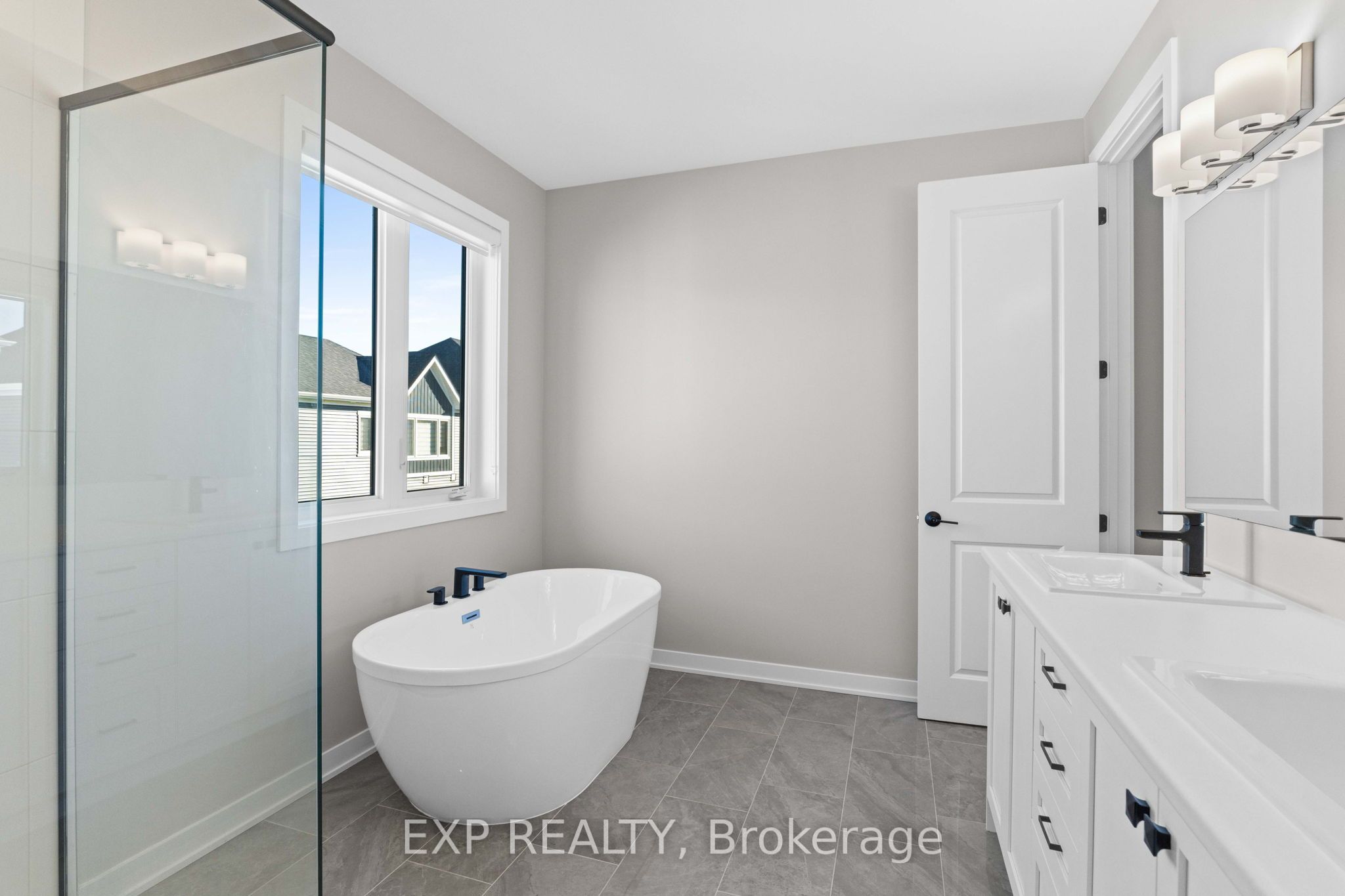 440 Appalachian Circle Property Photo 8