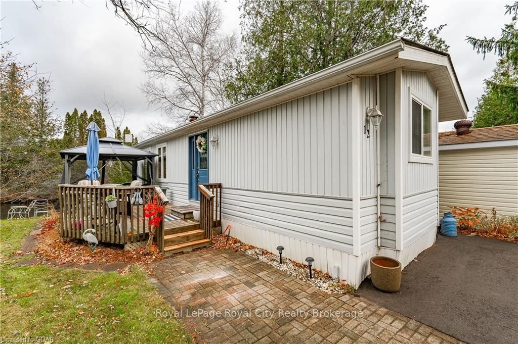 12 Bush Lane Property Photo 4