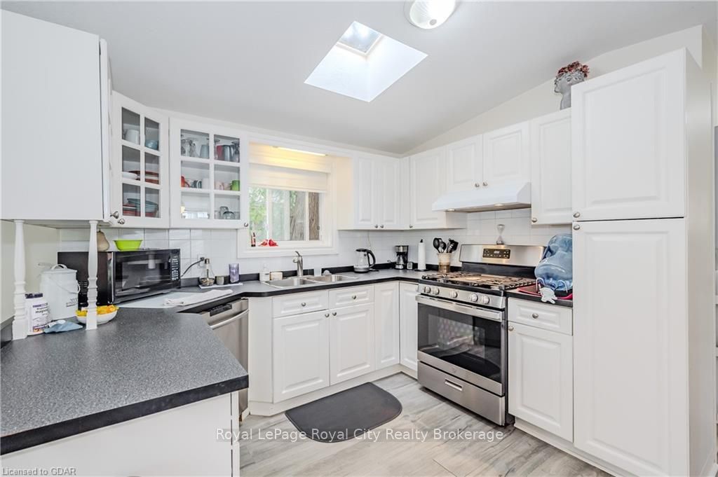 12 Bush Lane Property Photo 14