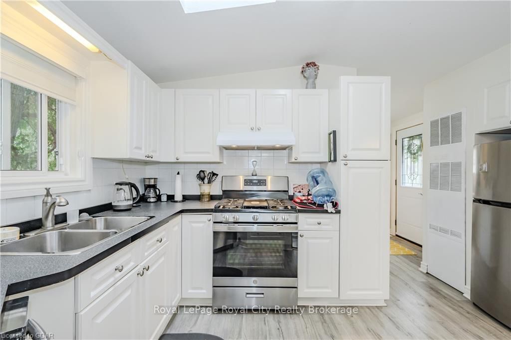 12 Bush Lane Property Photo 18
