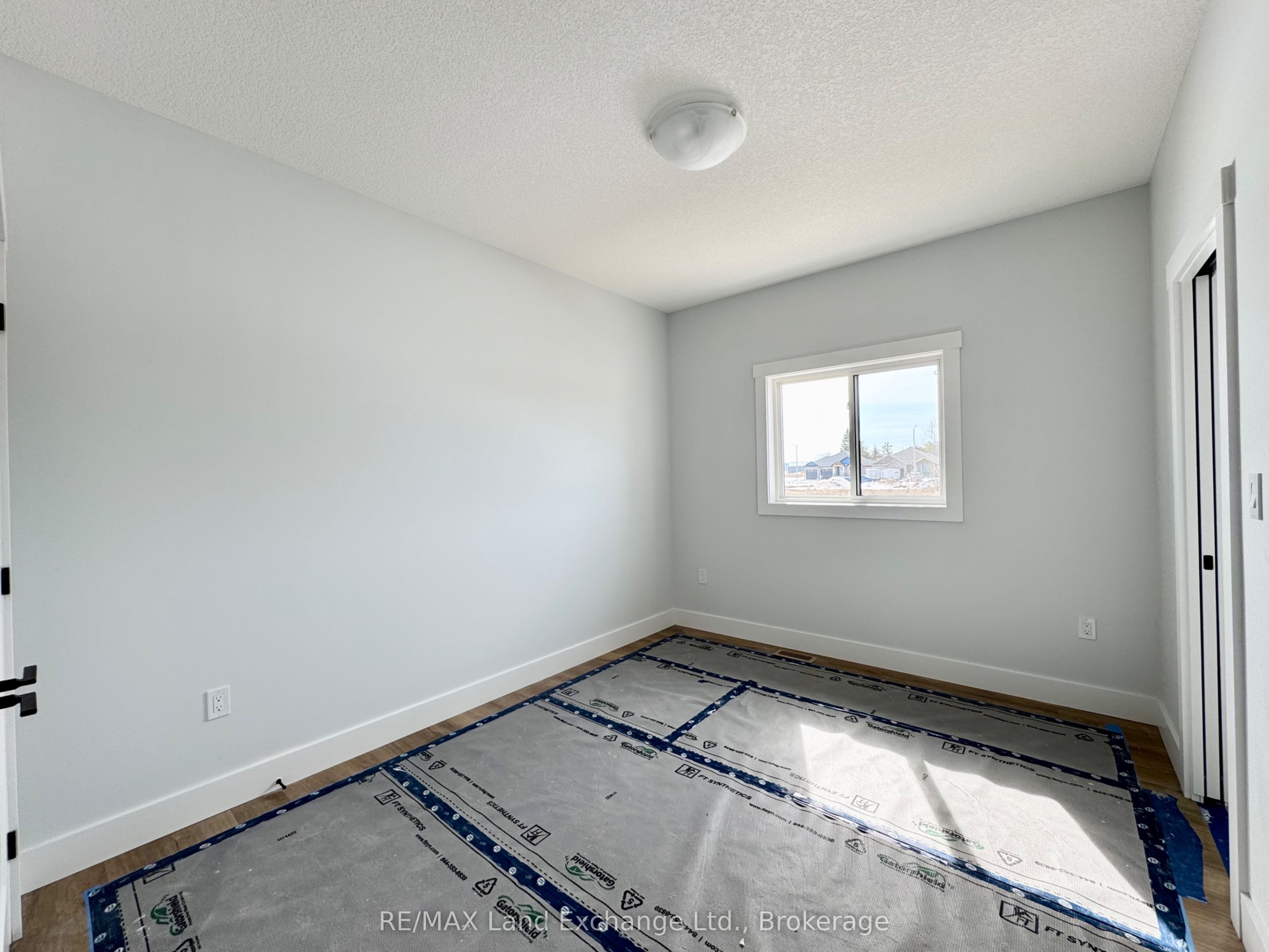 358 Ivings Drive Property Photo 5