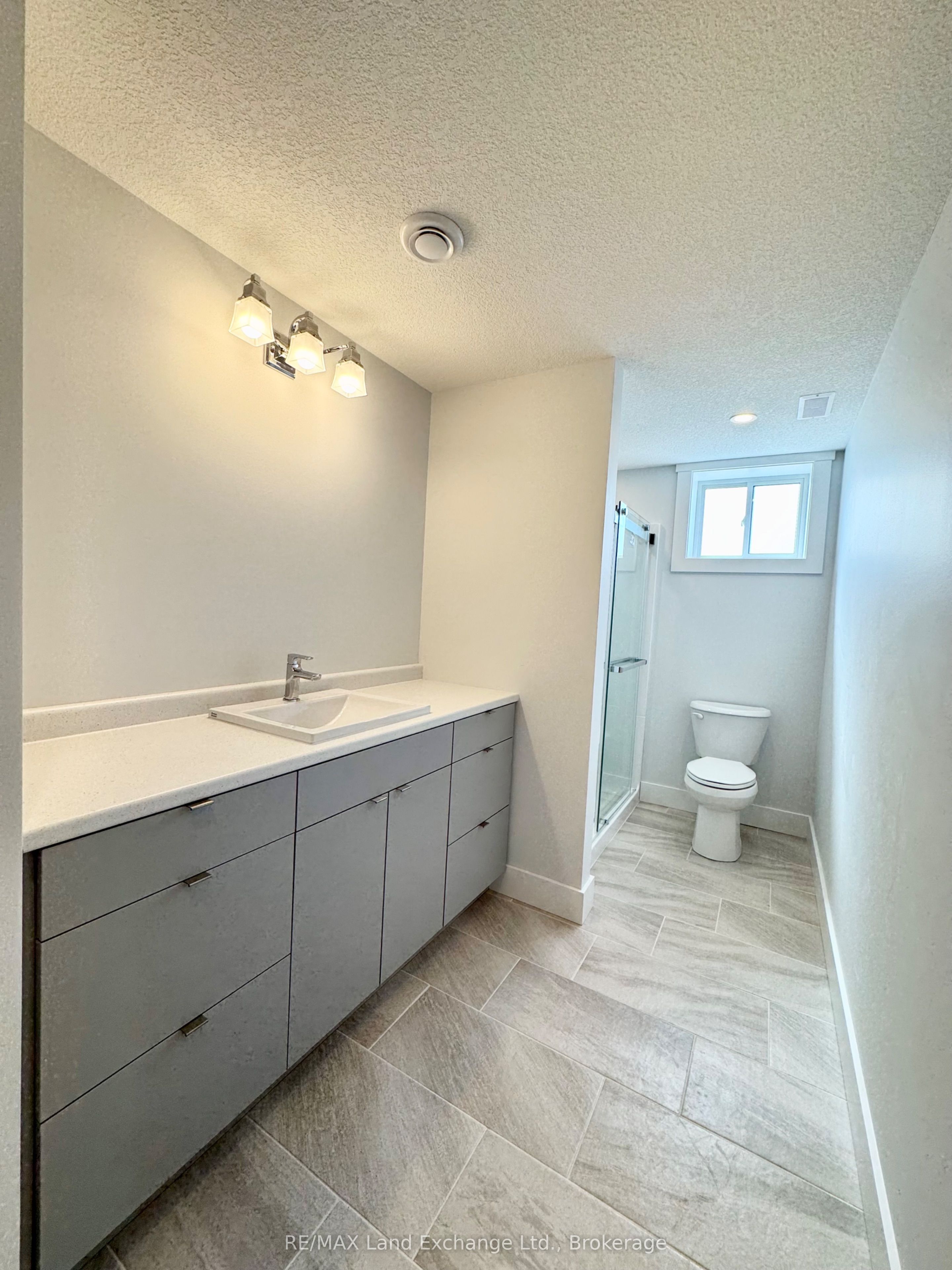 358 Ivings Drive Property Photo 14