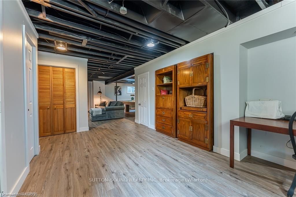 43 Berford Lake Road Property Photo 32