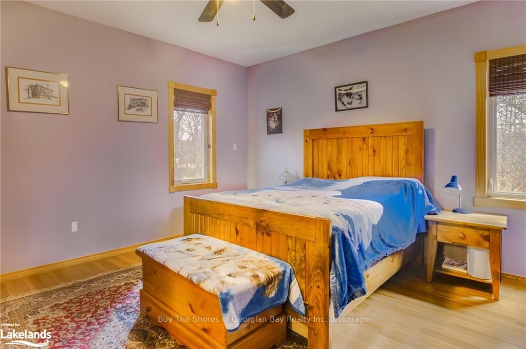 659 Honey Harbour Road Property Photo 9