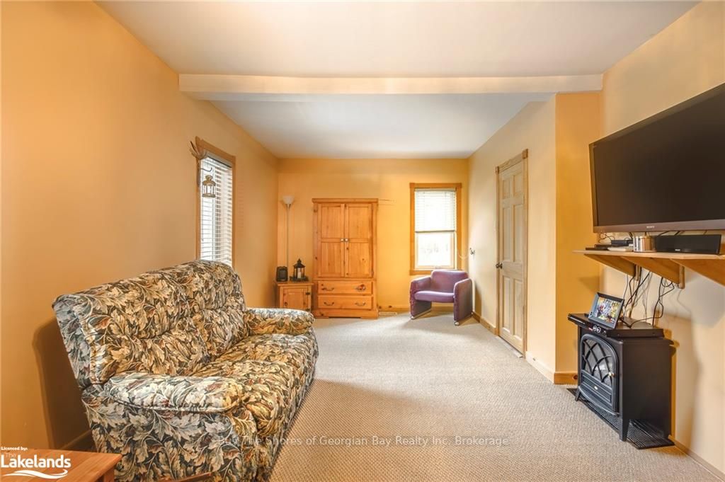 659 Honey Harbour Road Property Photo 17