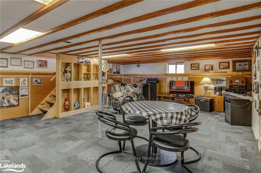 659 Honey Harbour Road Property Photo 24