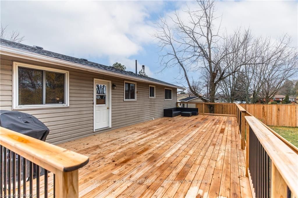 1 Sara Street Property Photo 6