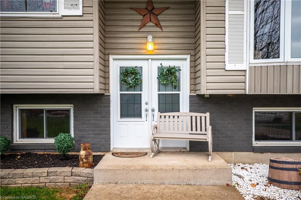 1 Sara Street Property Photo 20