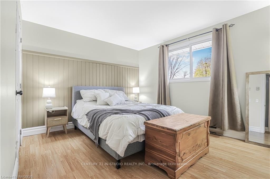 1 Sara Street Property Photo 32