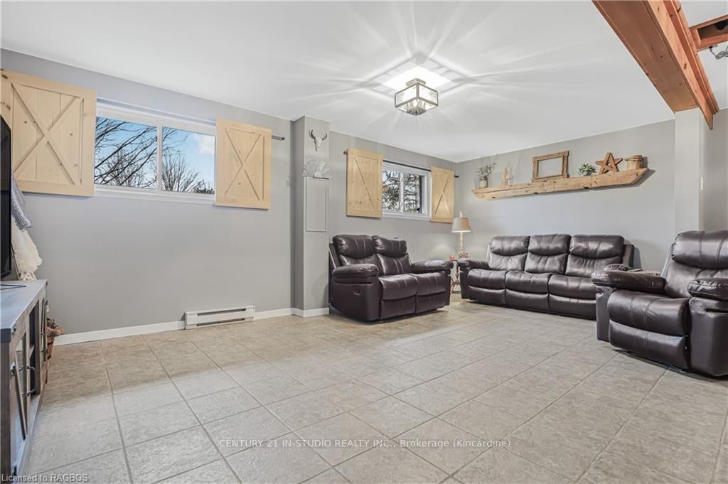 1 Sara Street Property Photo 37
