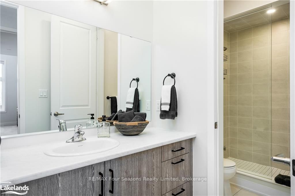 176 Springside Crescent Property Photo 27