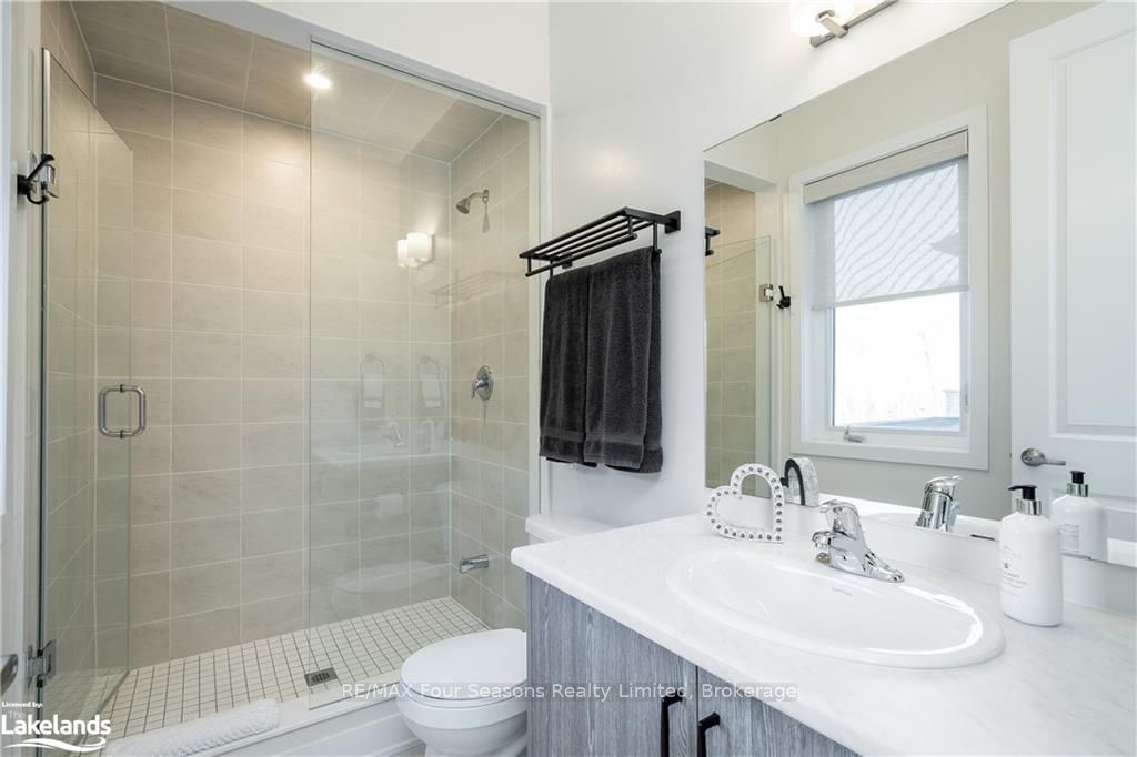 176 Springside Crescent Property Photo 31