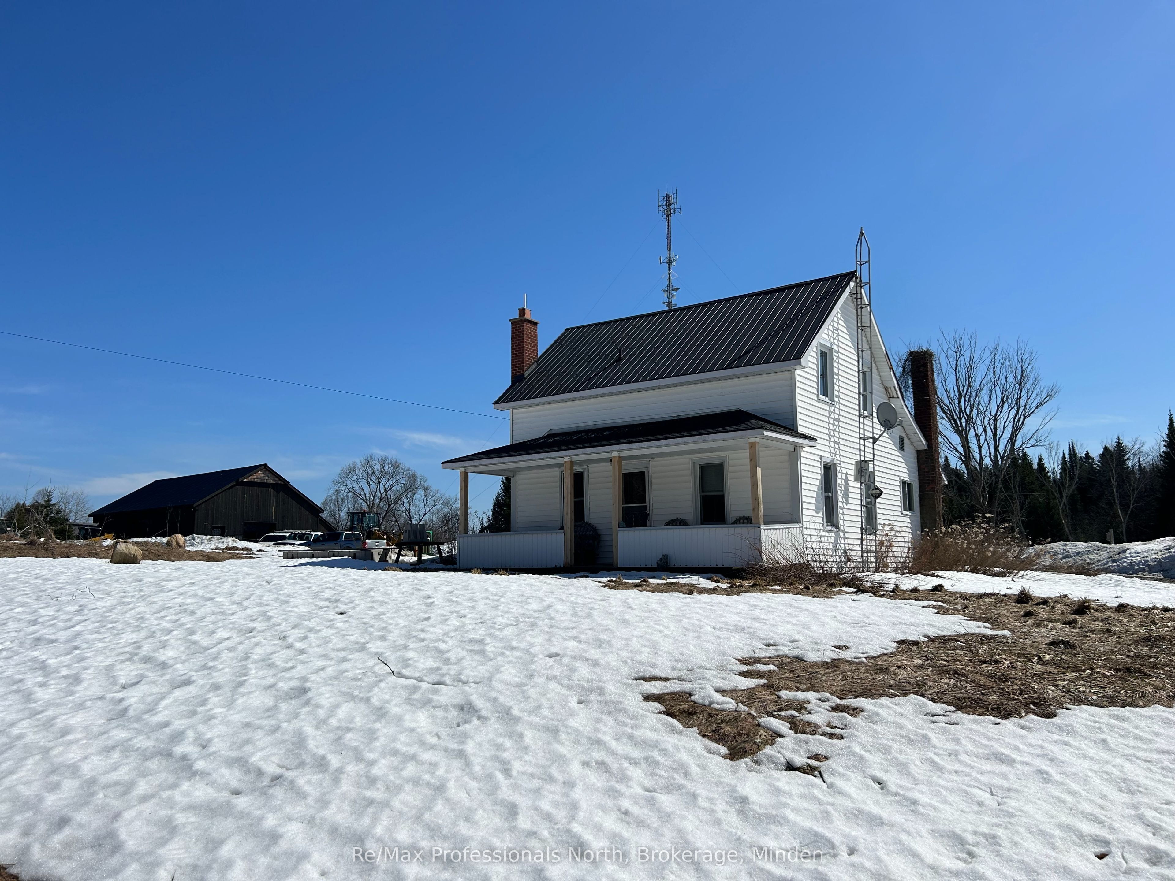 1047 Mccrea Road Property Photo