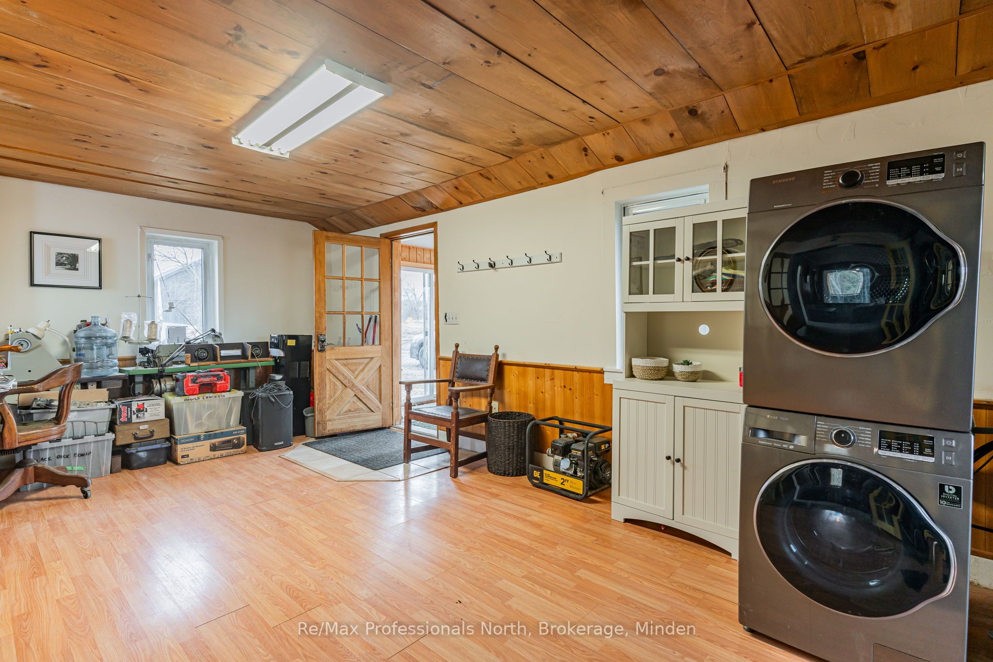 1047 Mccrea Road Property Photo 15