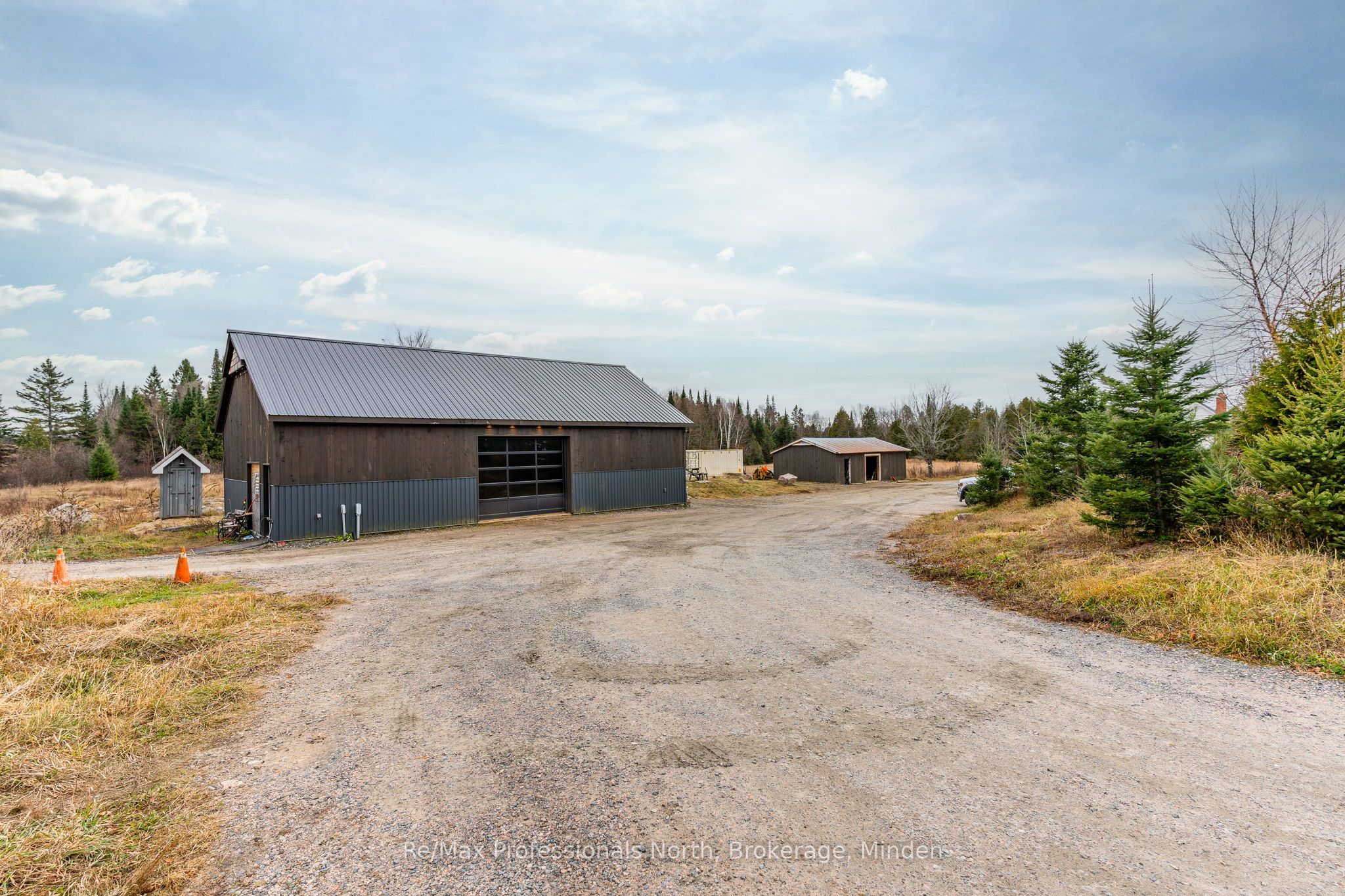 1047 Mccrea Road Property Photo 29