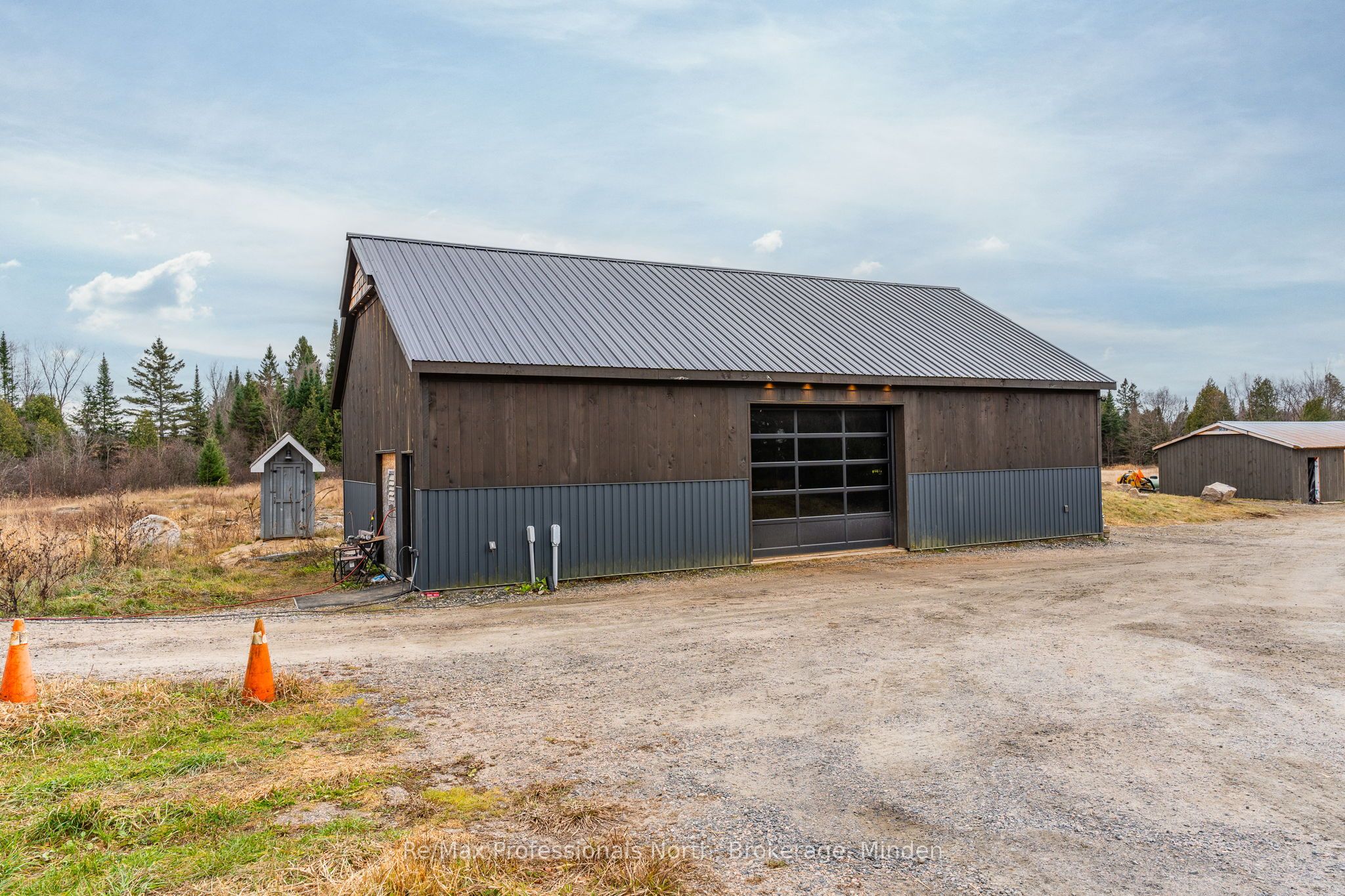1047 Mccrea Road Property Photo 30