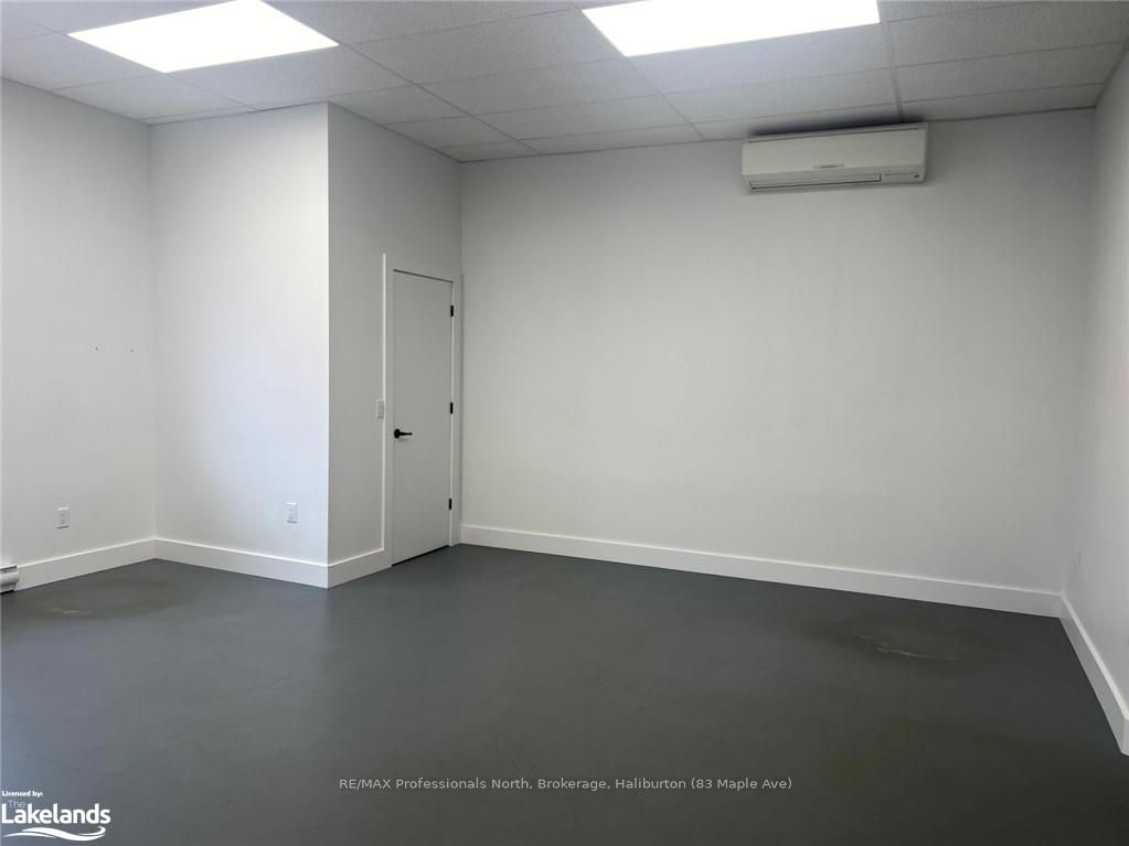 #9 - 83 Maple Avenue Property Photo 3