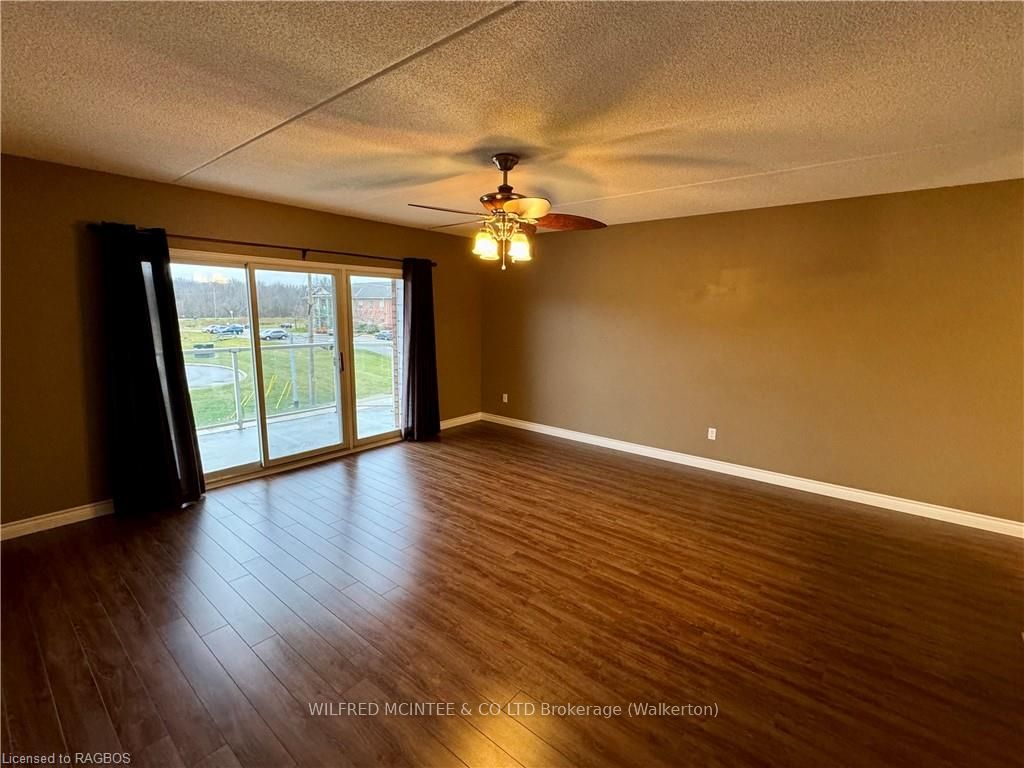 #304 - 203 Mcnabb Street Property Photo 3