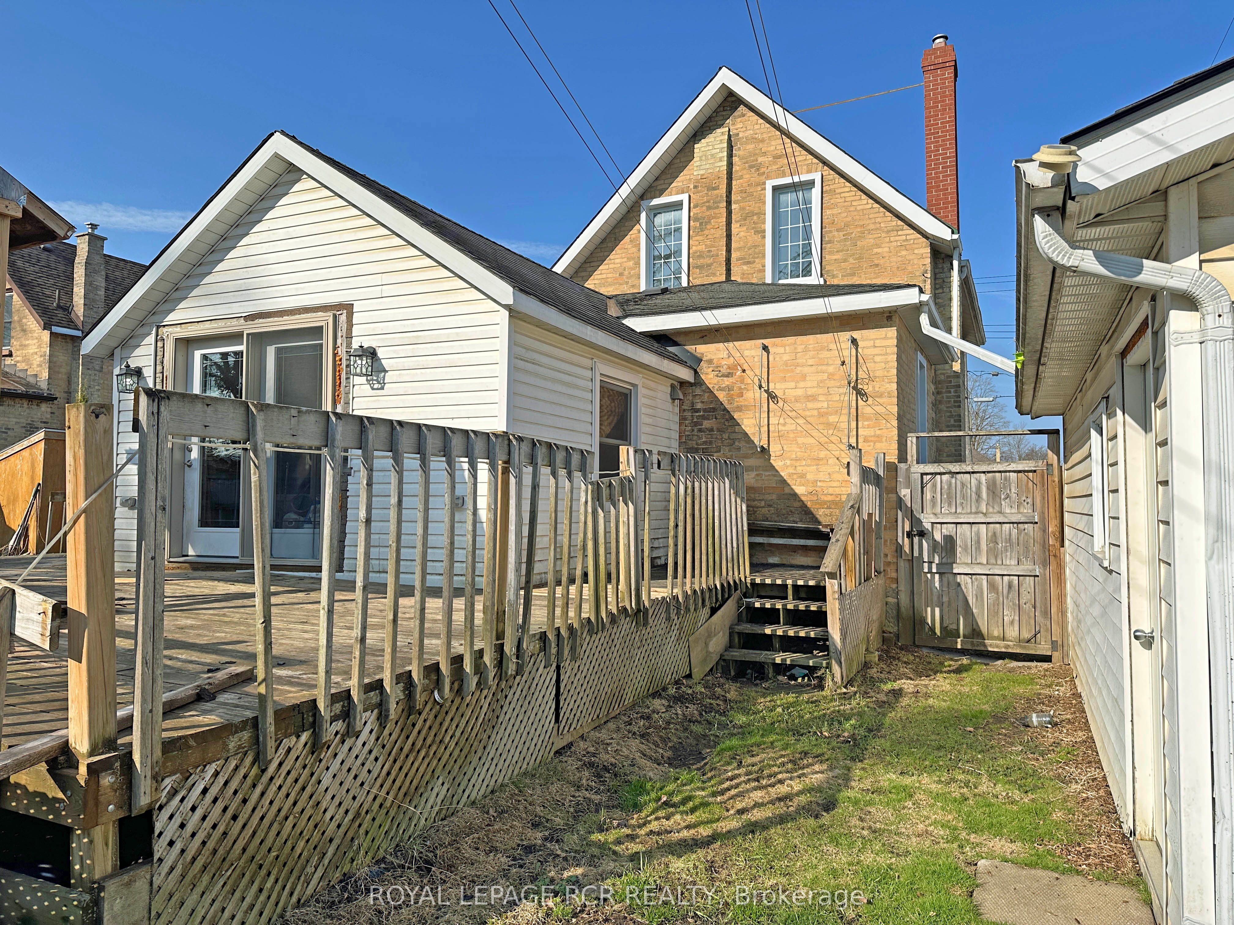 641 10th Avenue Property Photo 6