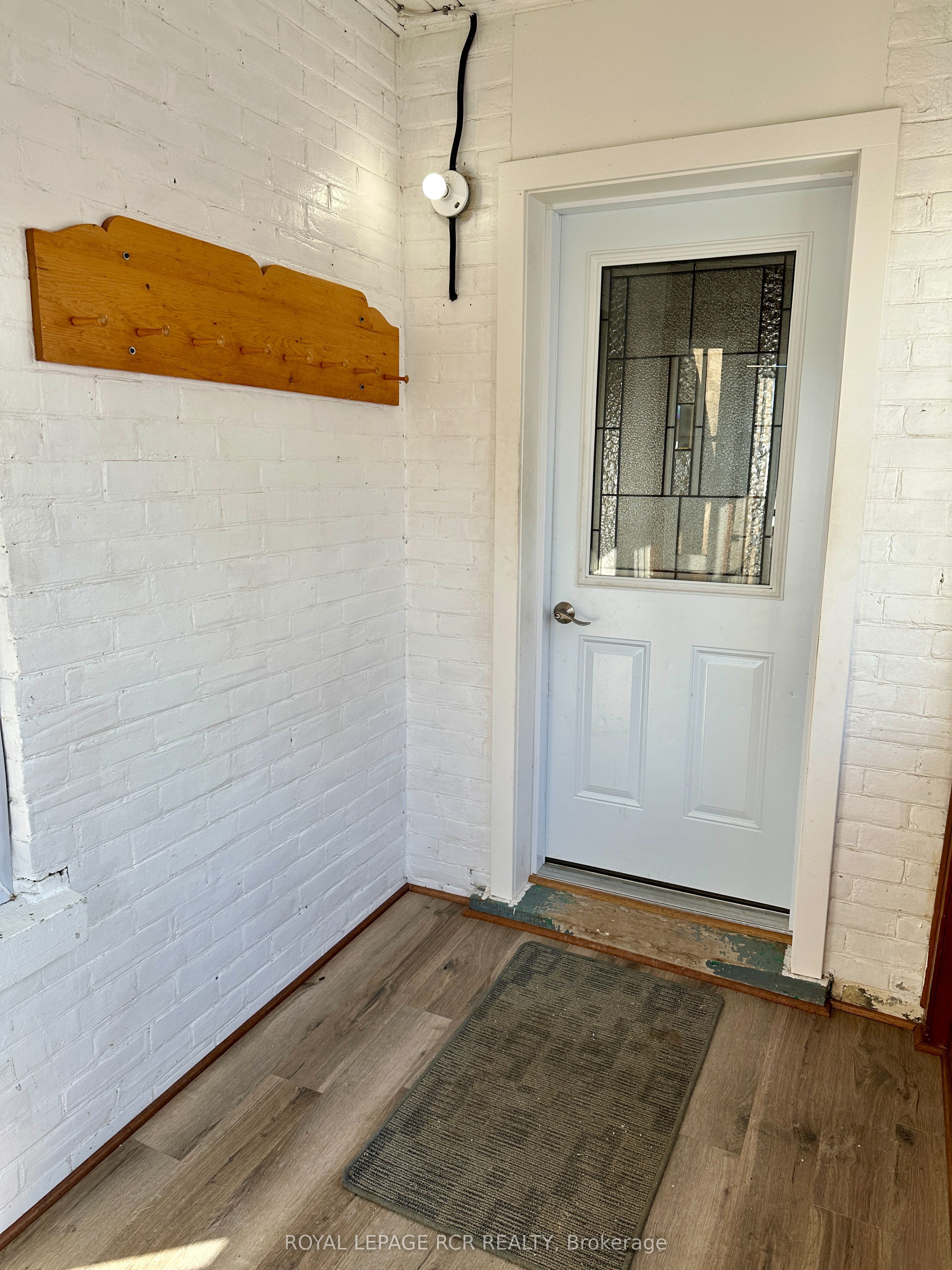 641 10th Avenue Property Photo 8